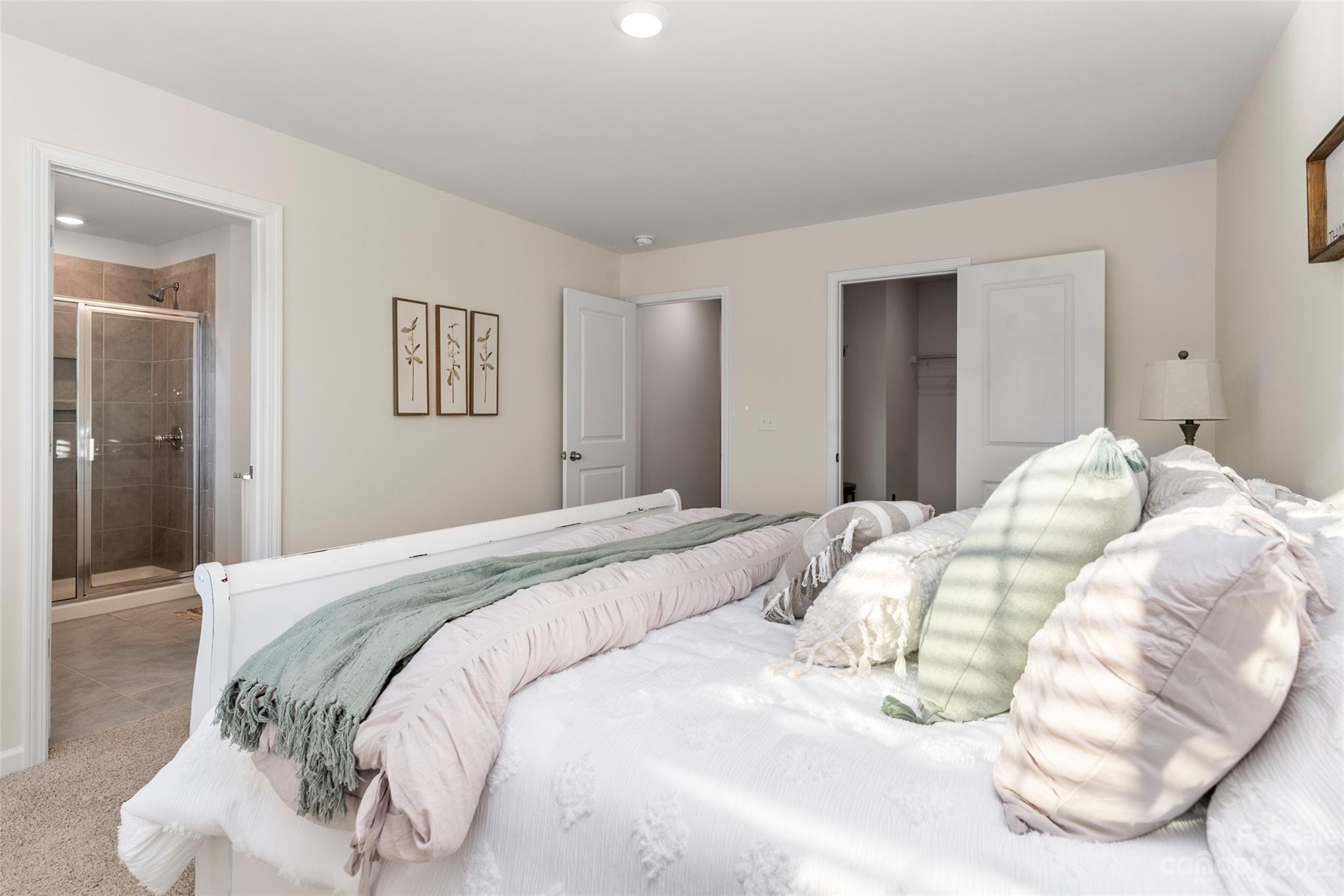 The Village At Ivy Ridge - Residential