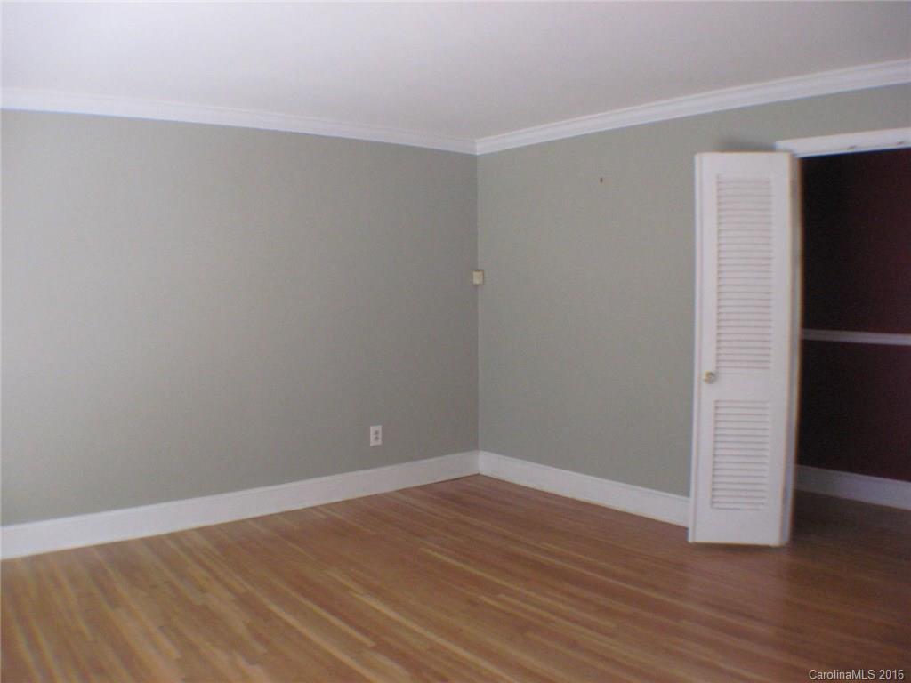 Montclaire - Residential