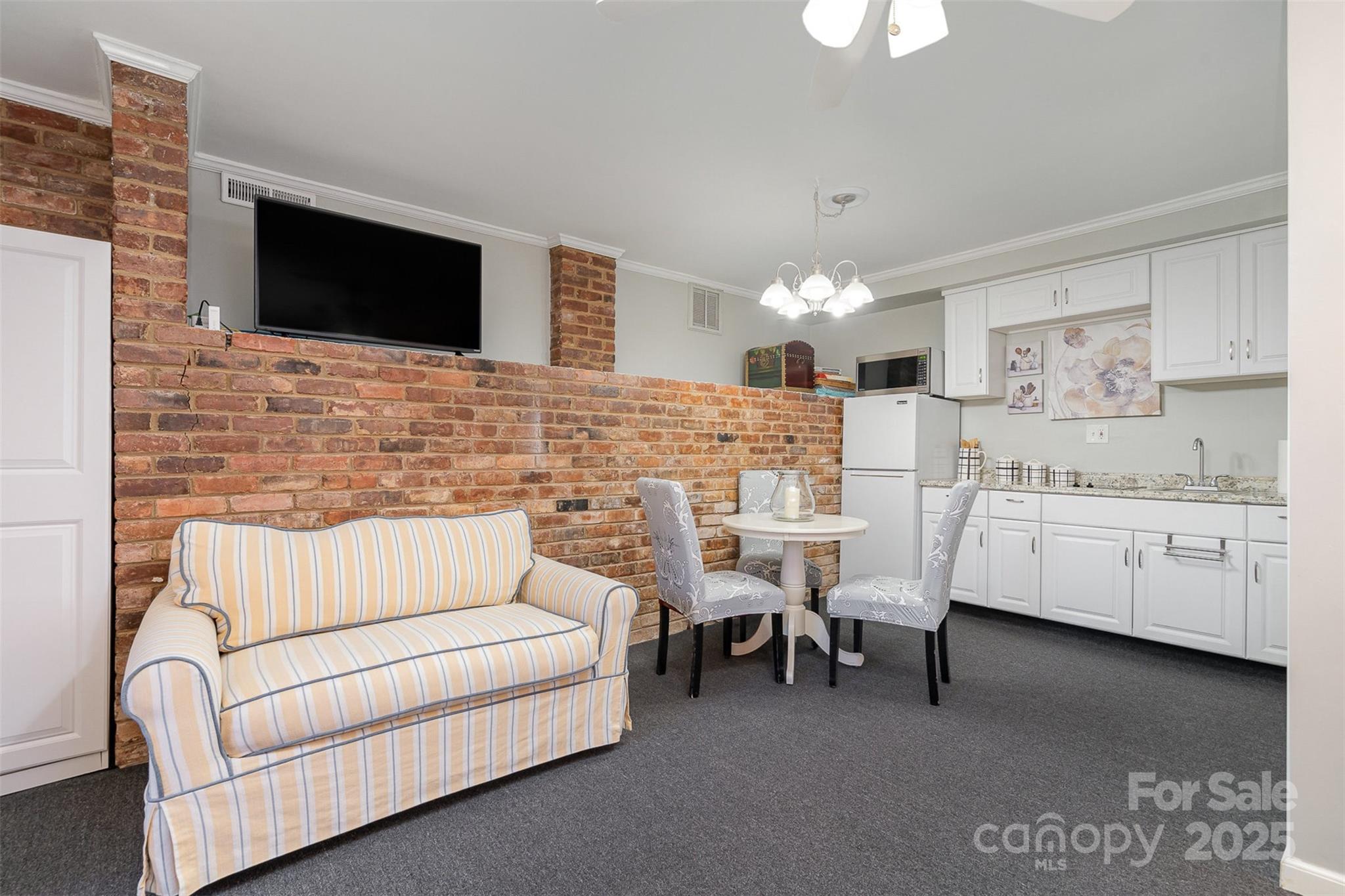 Sherwood Forest - Residential