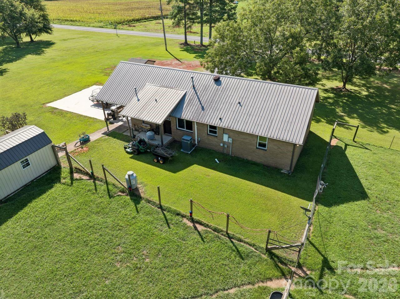 5507 State Line Road