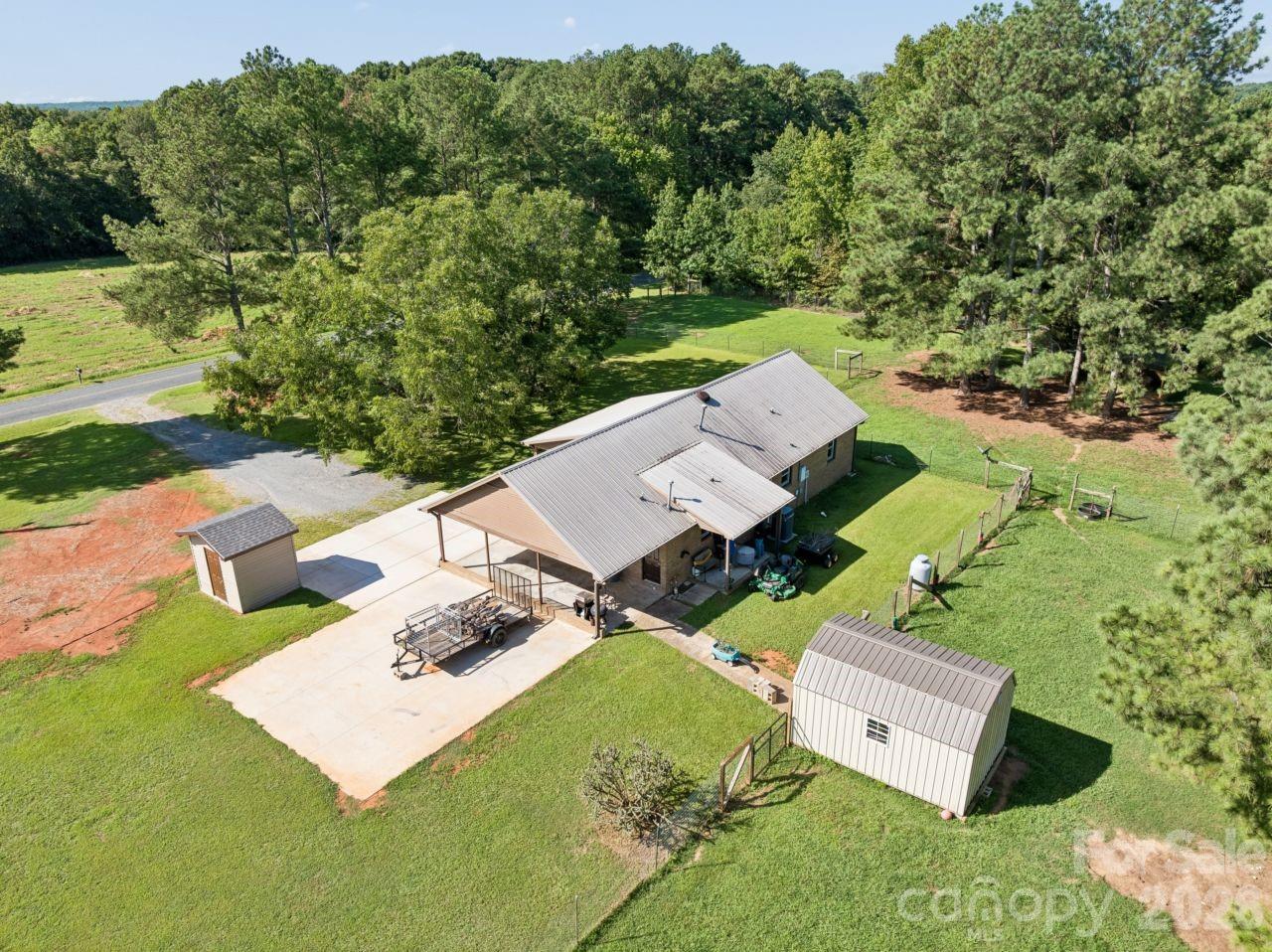 5507 State Line Road
