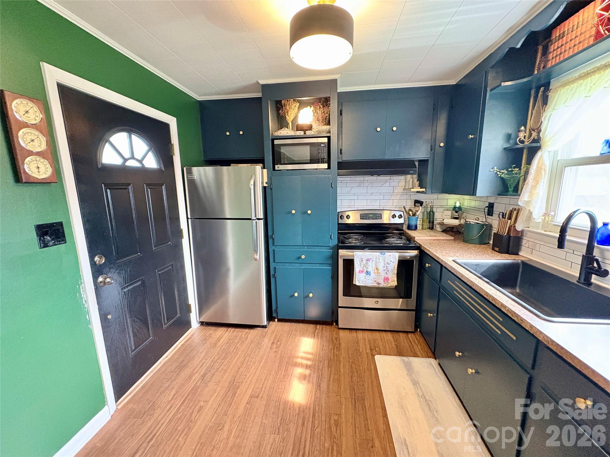 Pinecrest Park - Residential