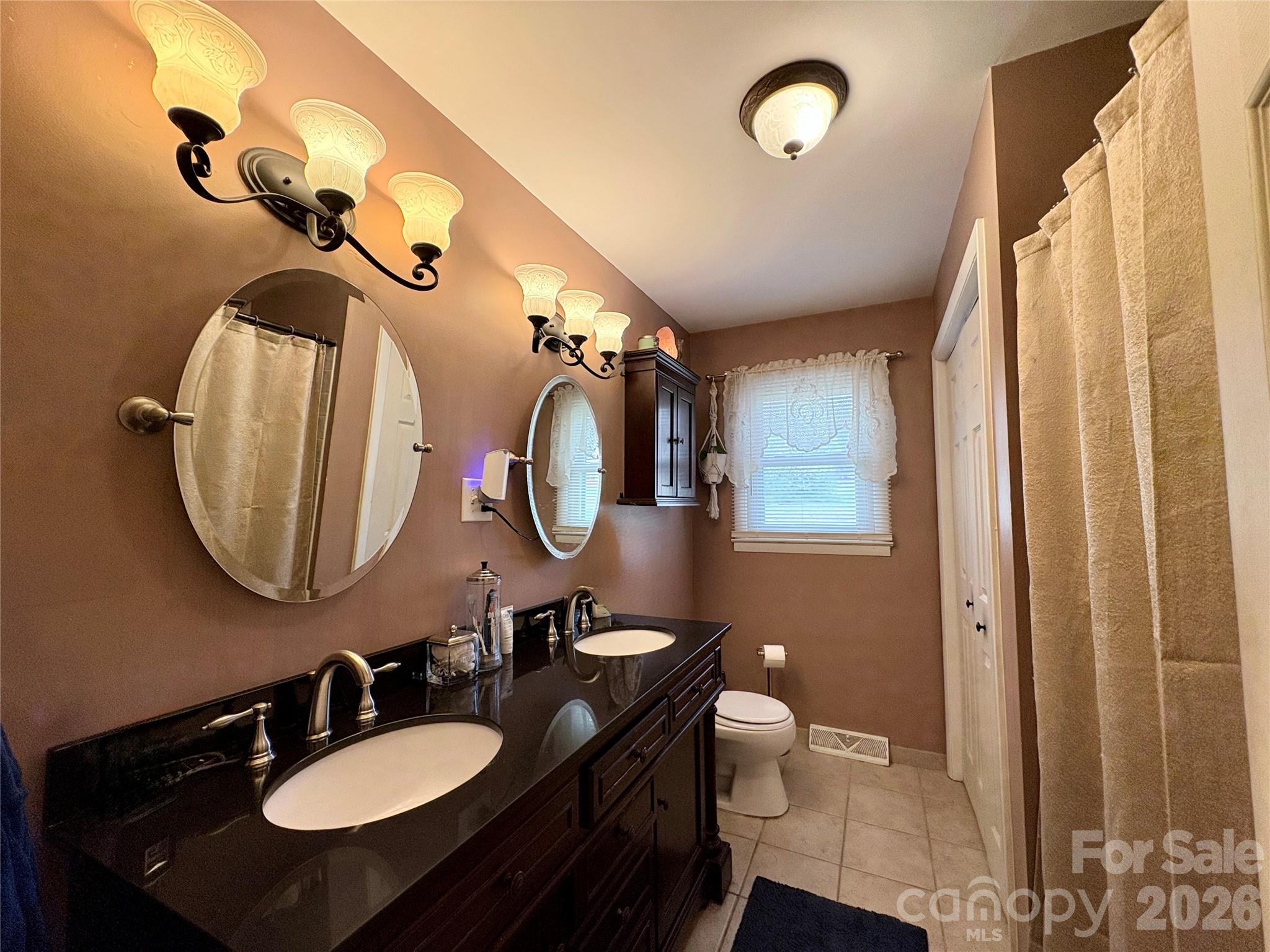 Pinecrest Park - Residential