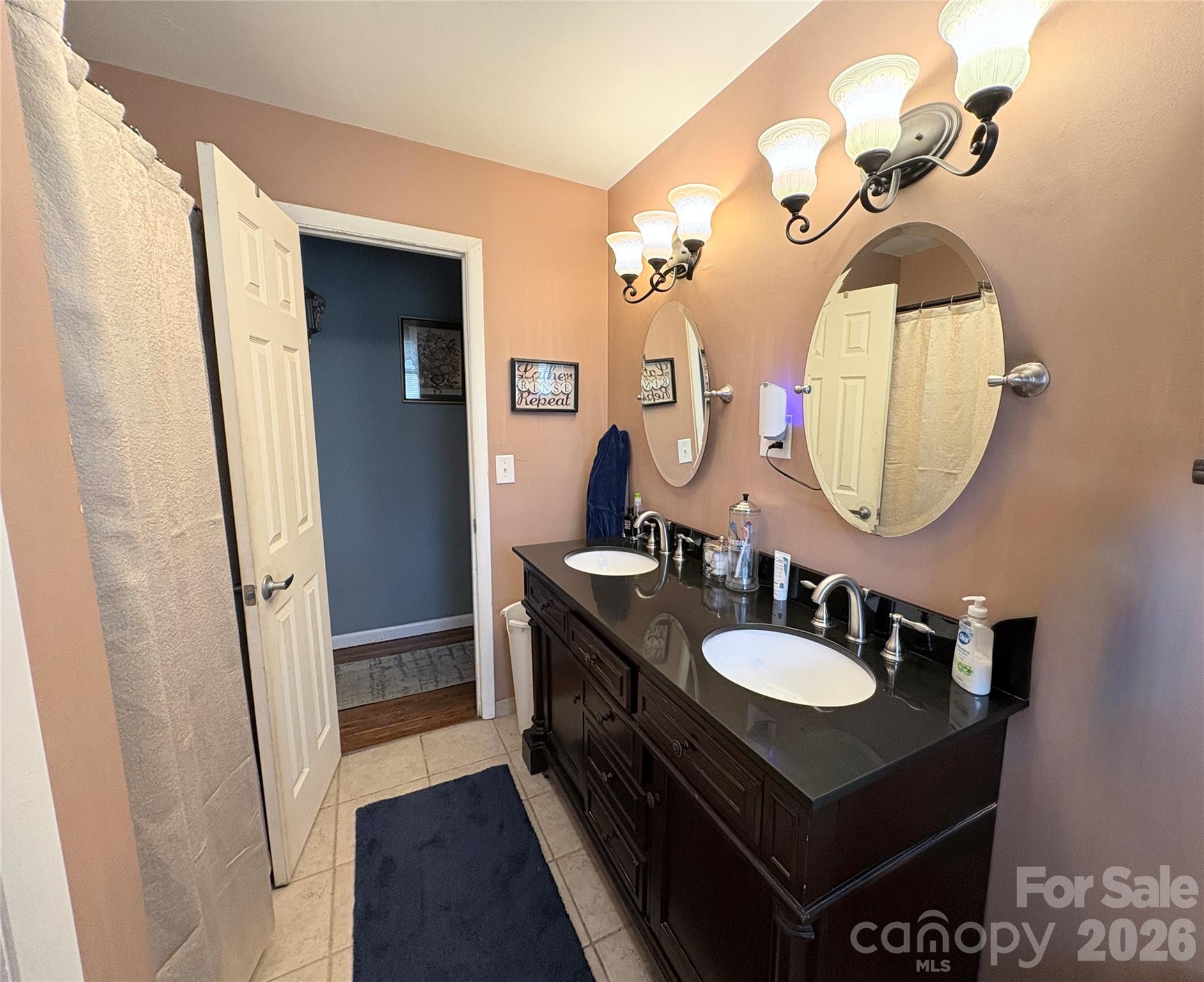 Pinecrest Park - Residential