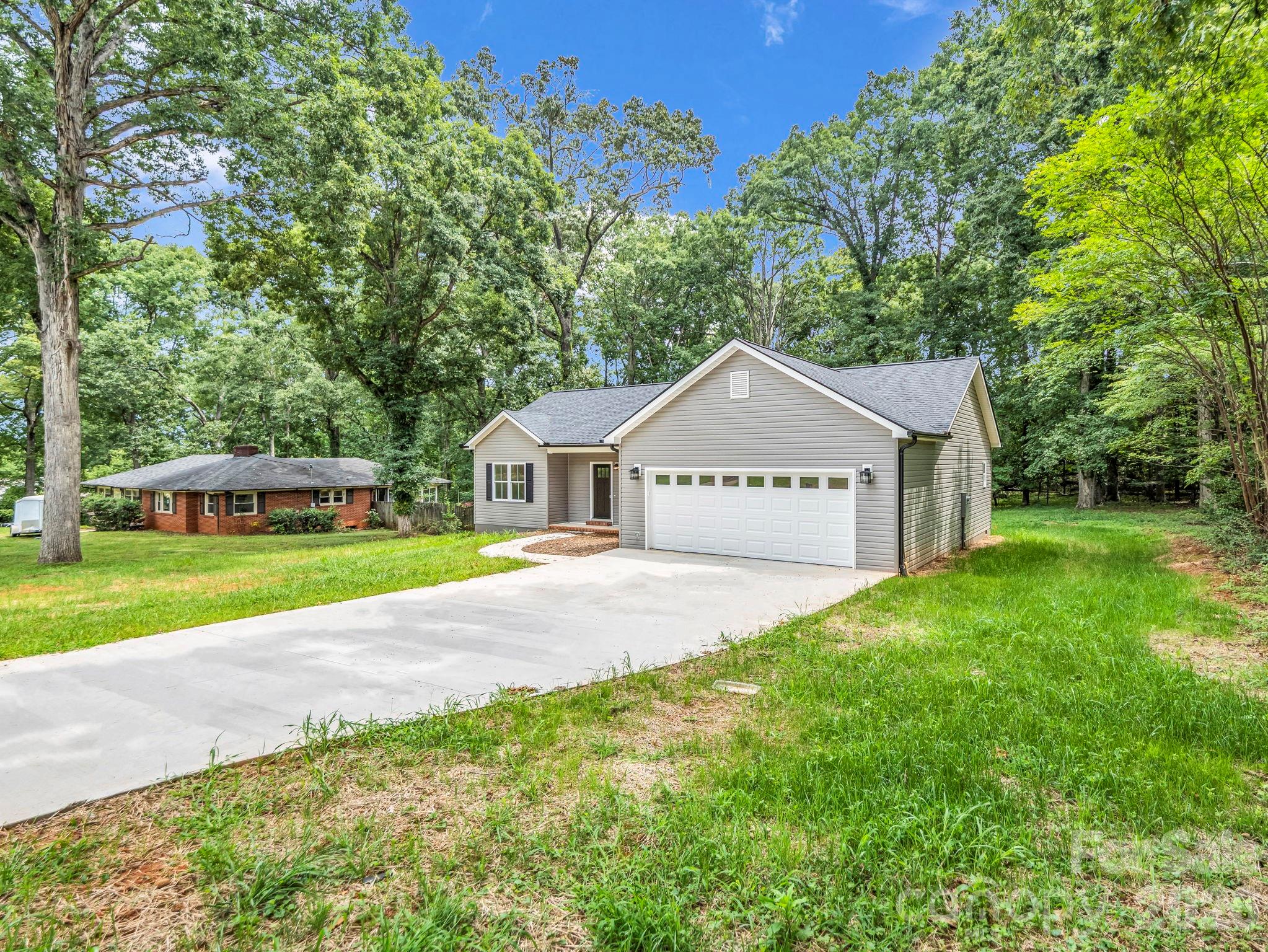 190 Forest Hill Drive