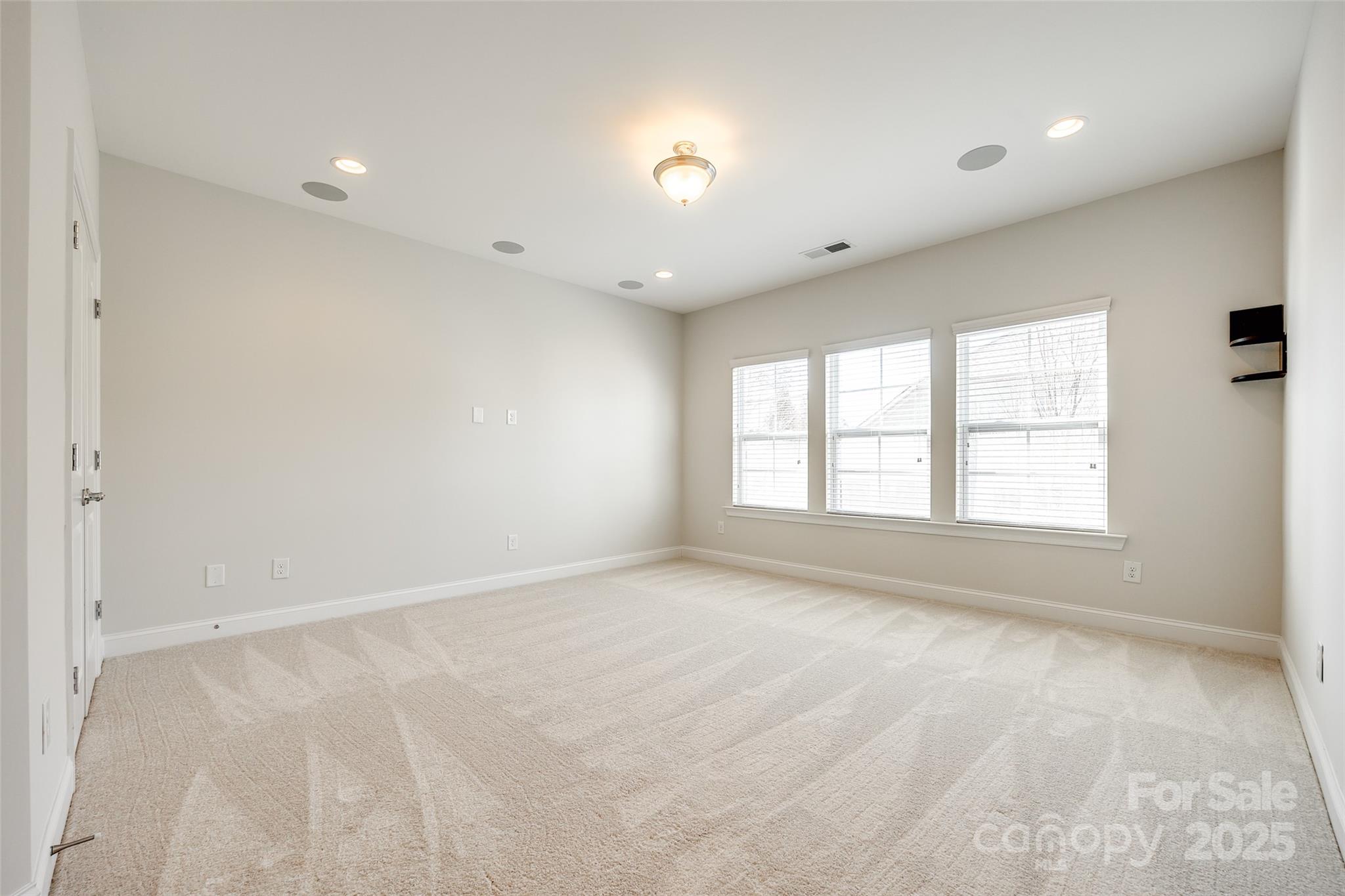 Brayden - Residential