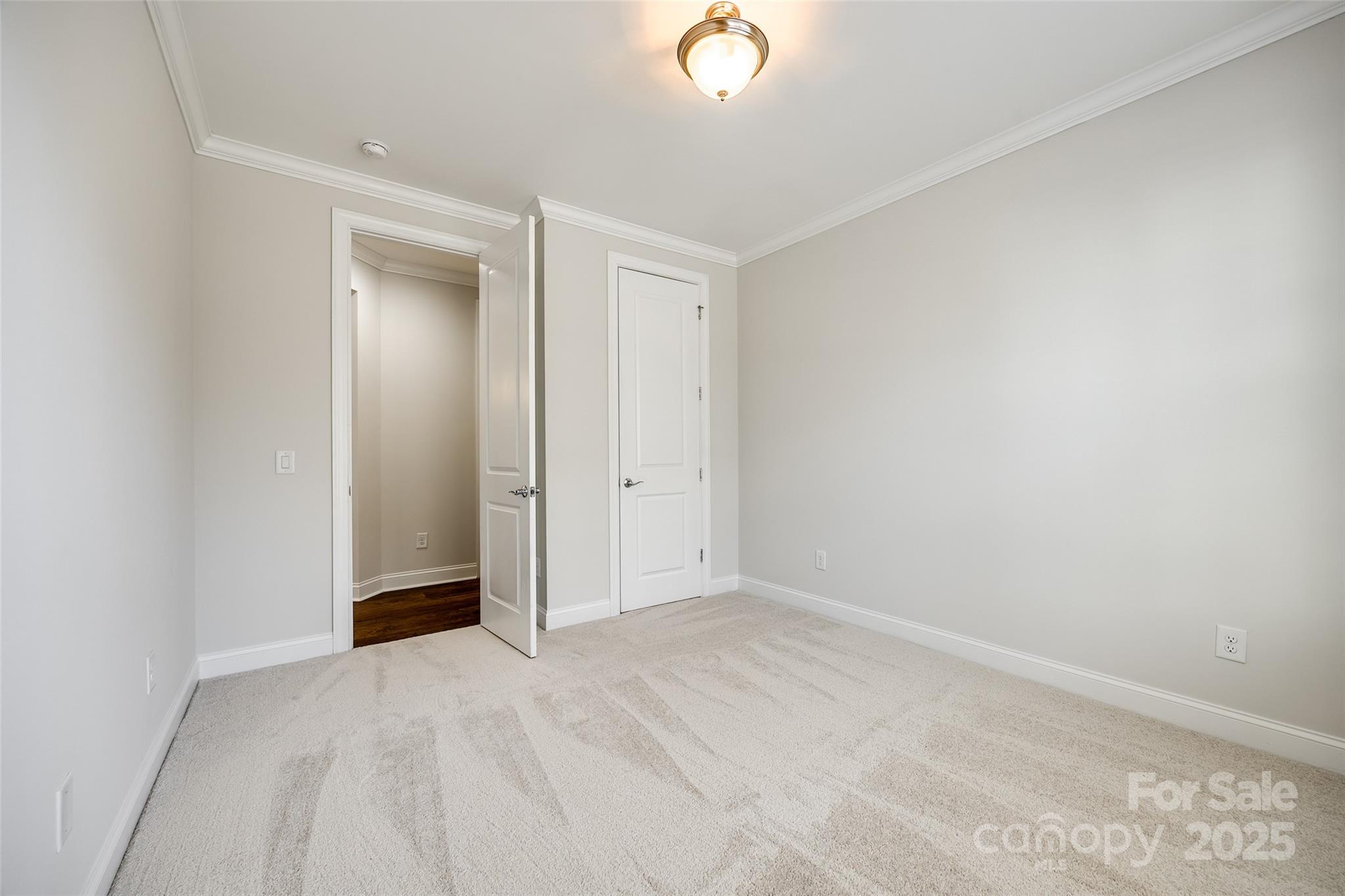 Brayden - Residential