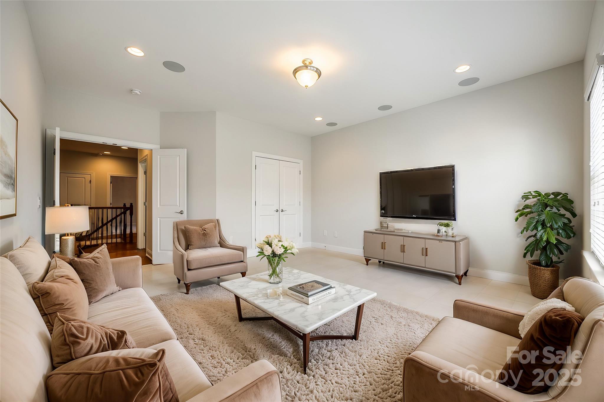 Brayden - Residential