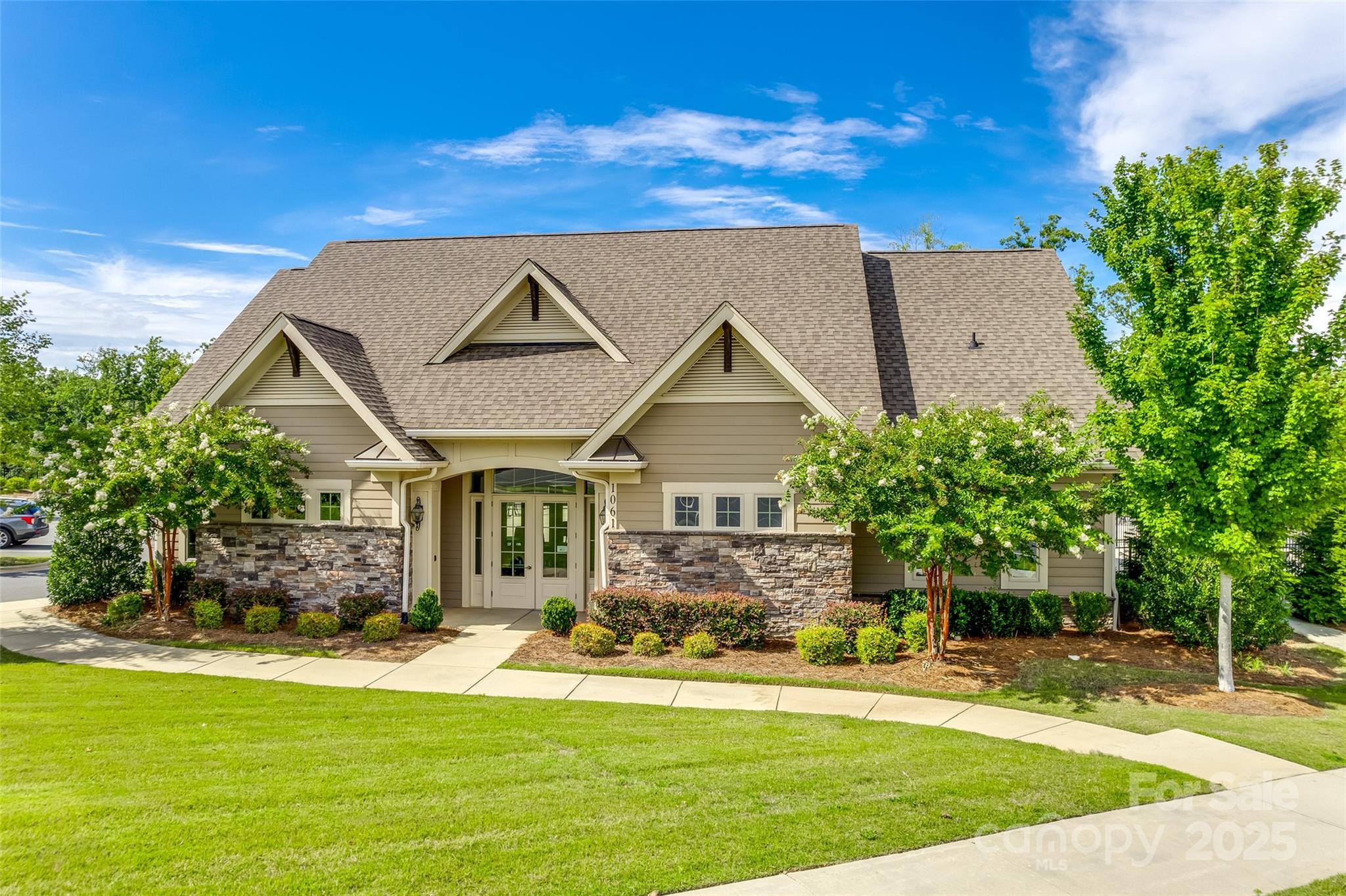 Brayden - Residential