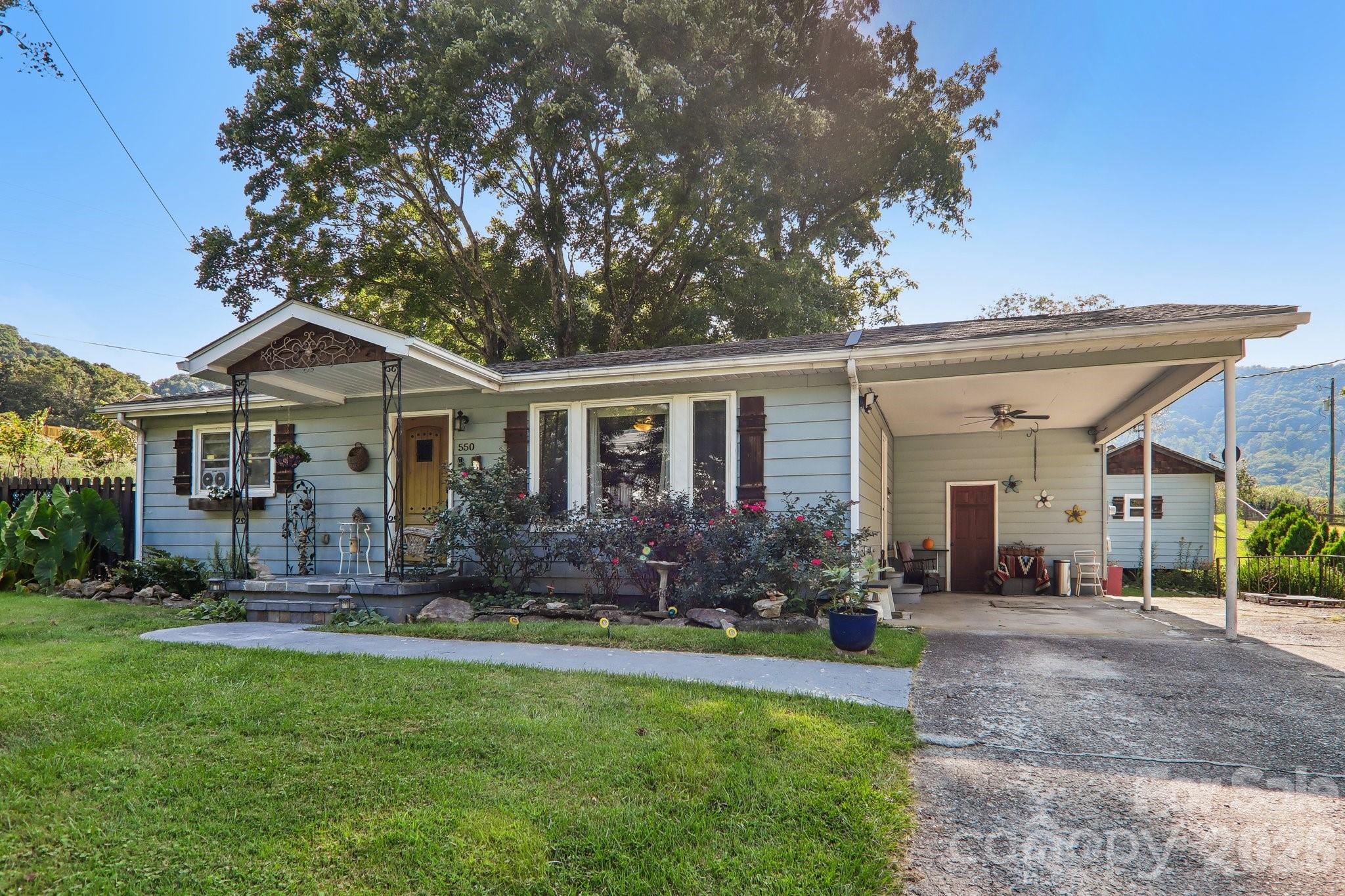 550 Lickstone Road