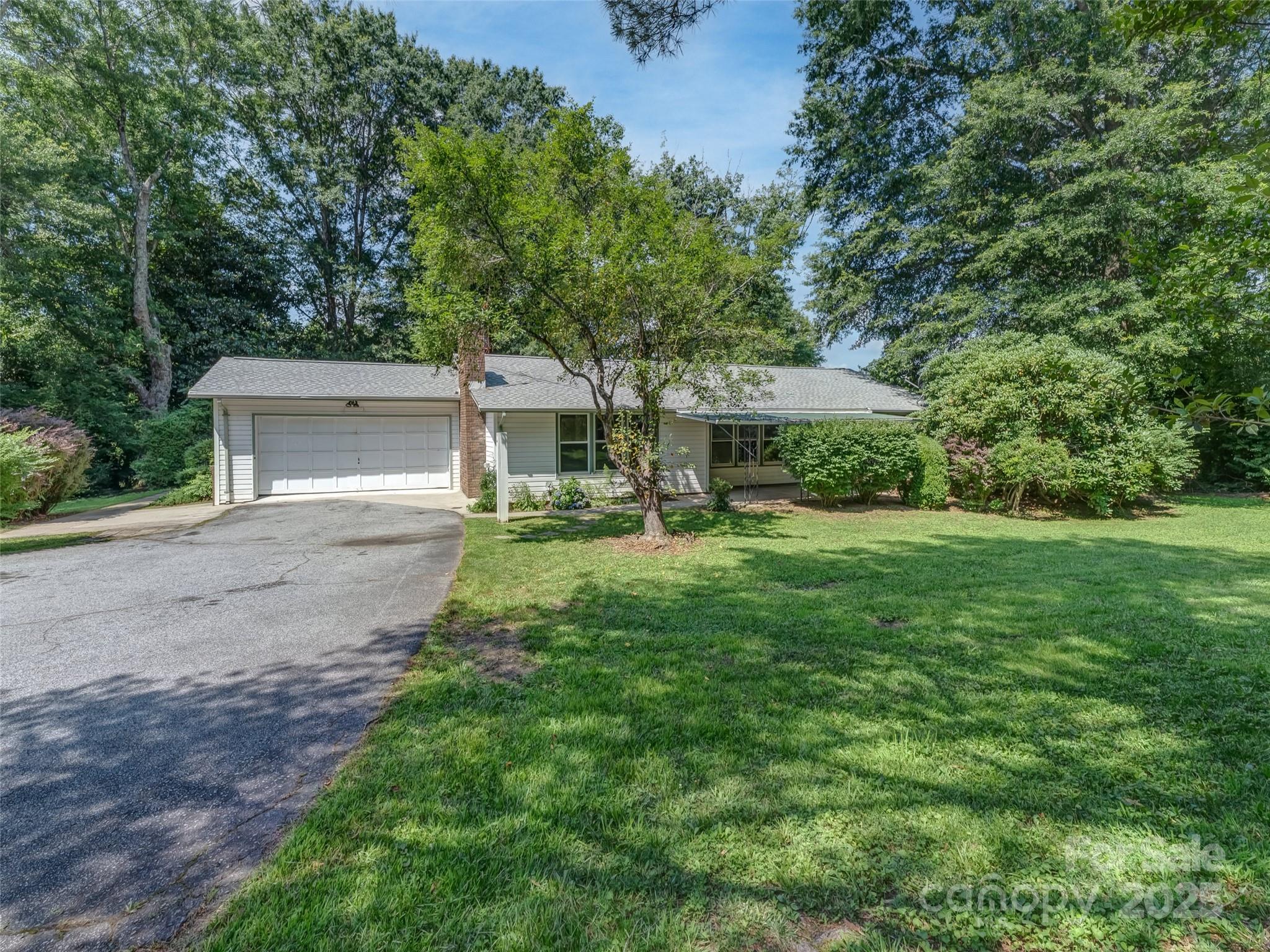 165 Crestview Drive