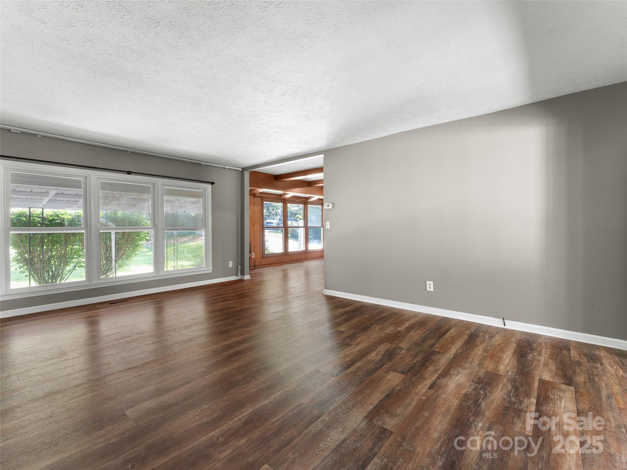 165 Crestview Drive