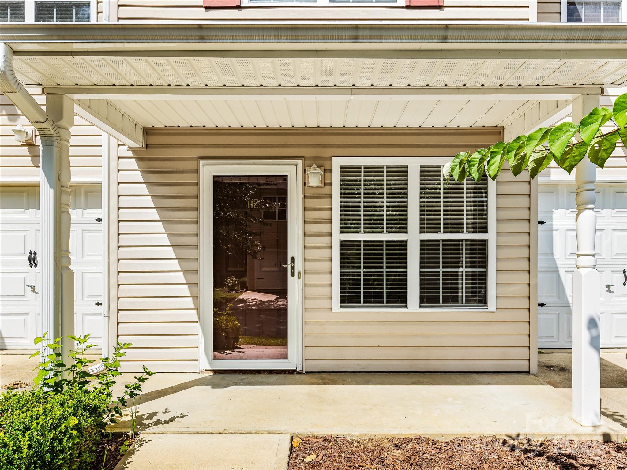112 Creekside Drive