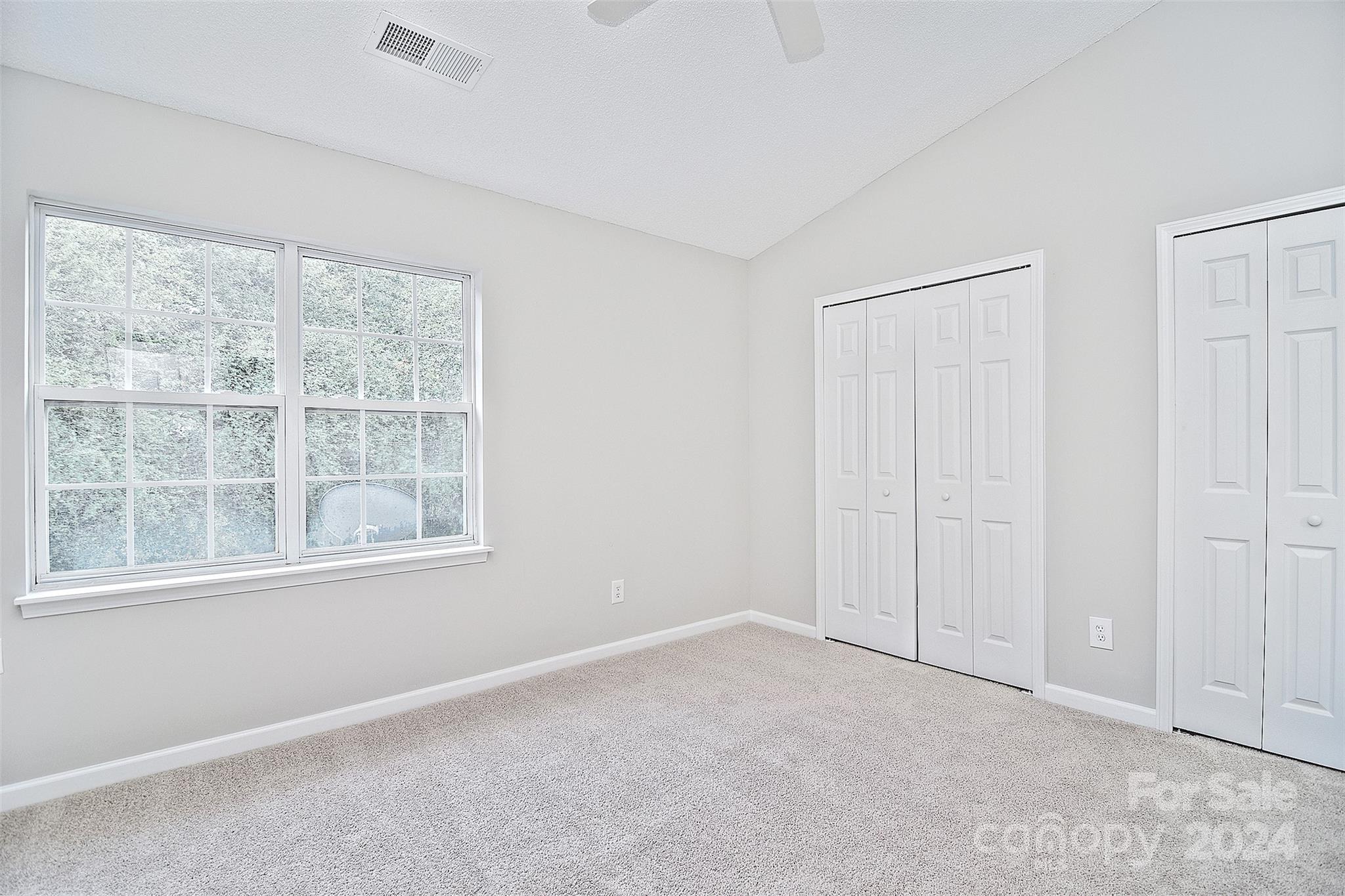 The Landing at Hickory Grove - Residential