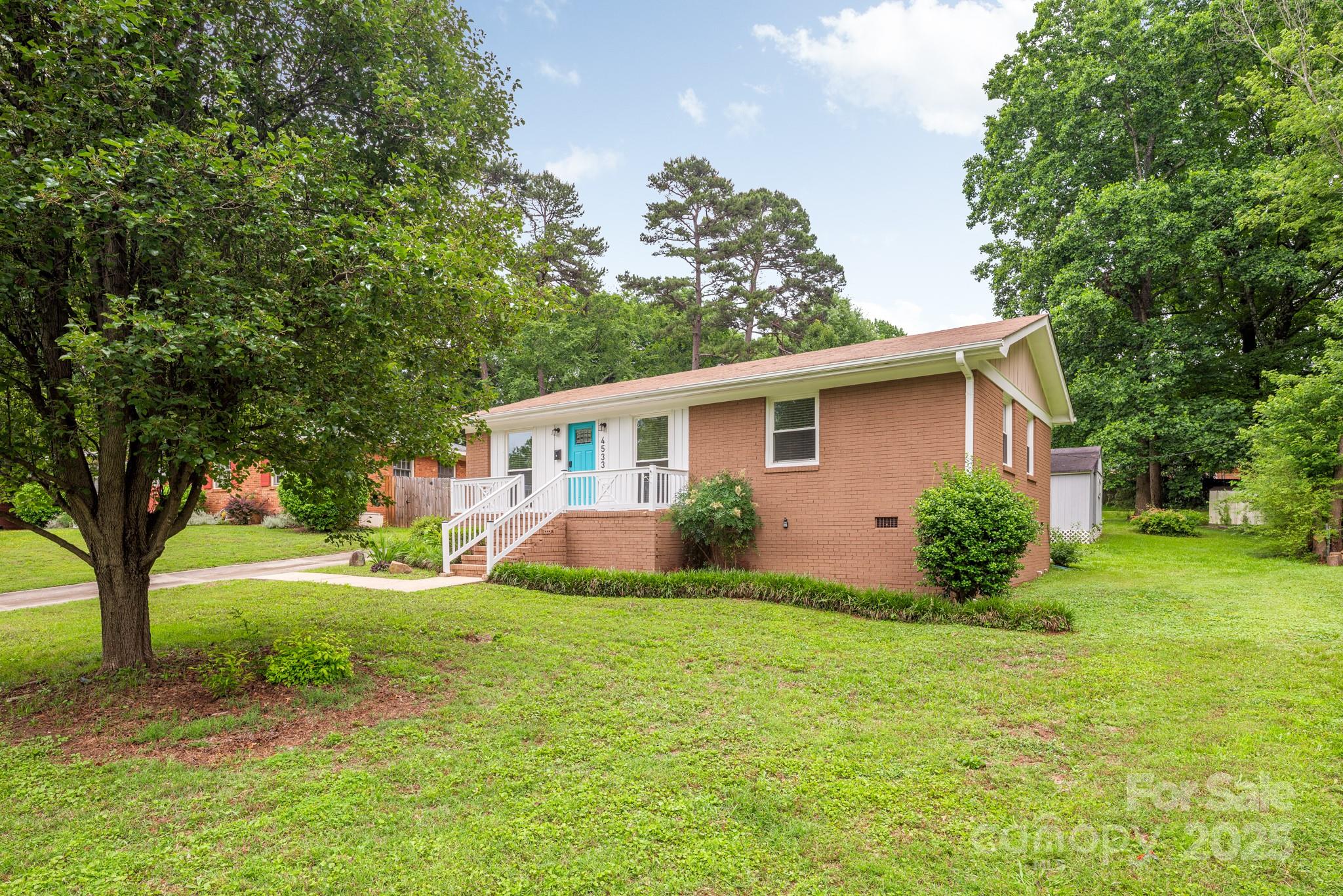 4533 Gainesborough Road