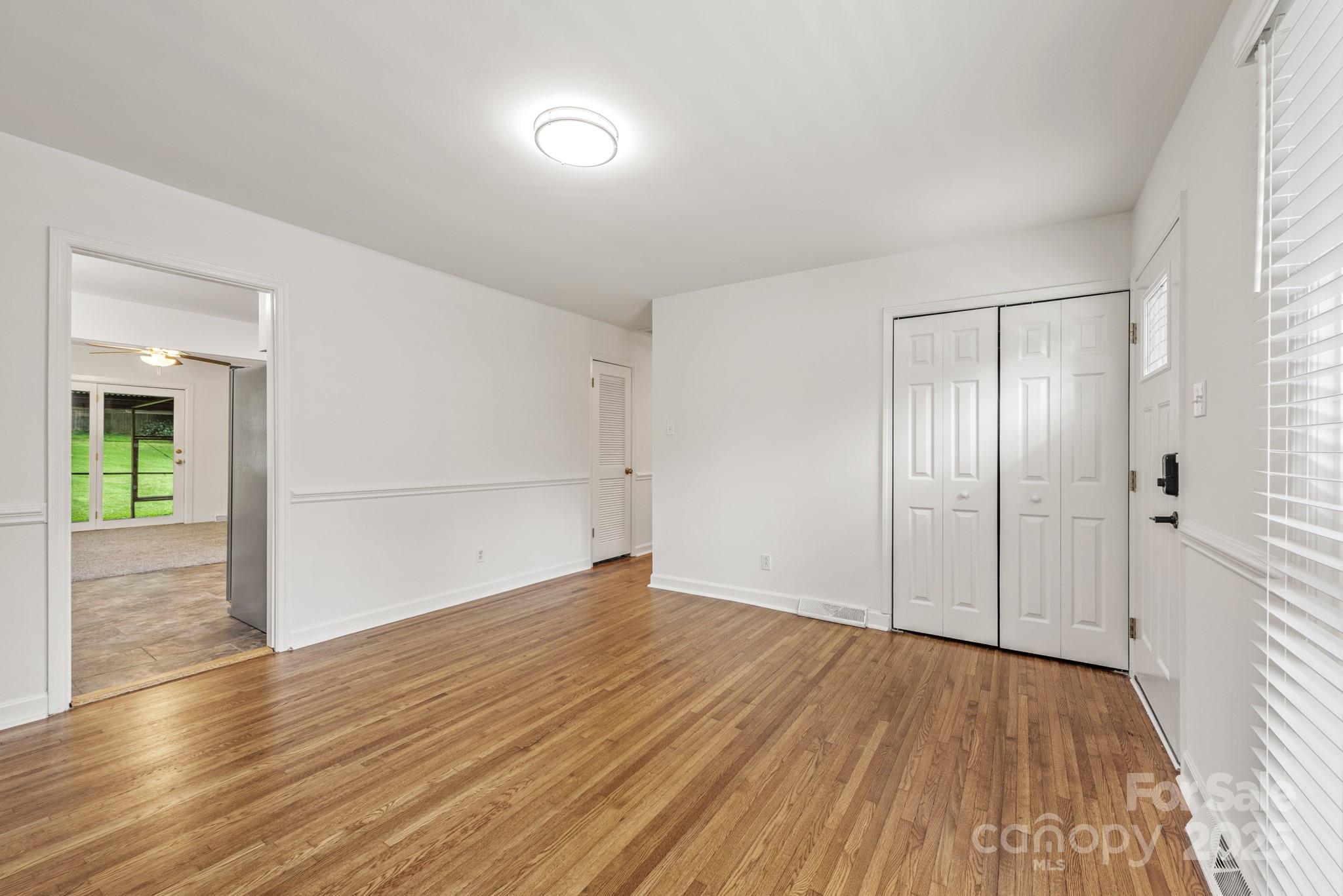 4533 Gainesborough Road