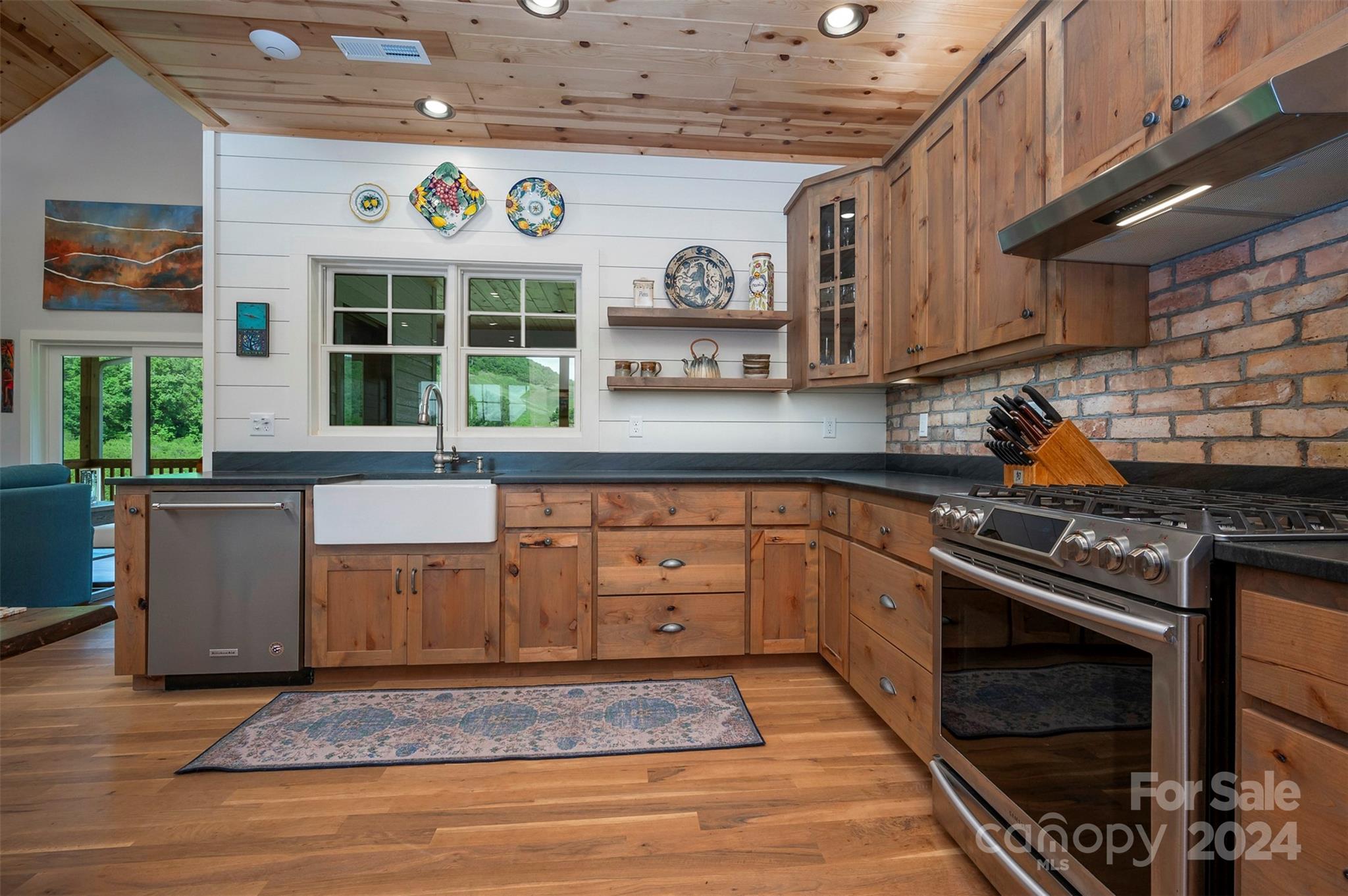 Lucky Dog Lane Estates - Residential