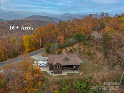 Photo for 311 Mountain Lookout Drive