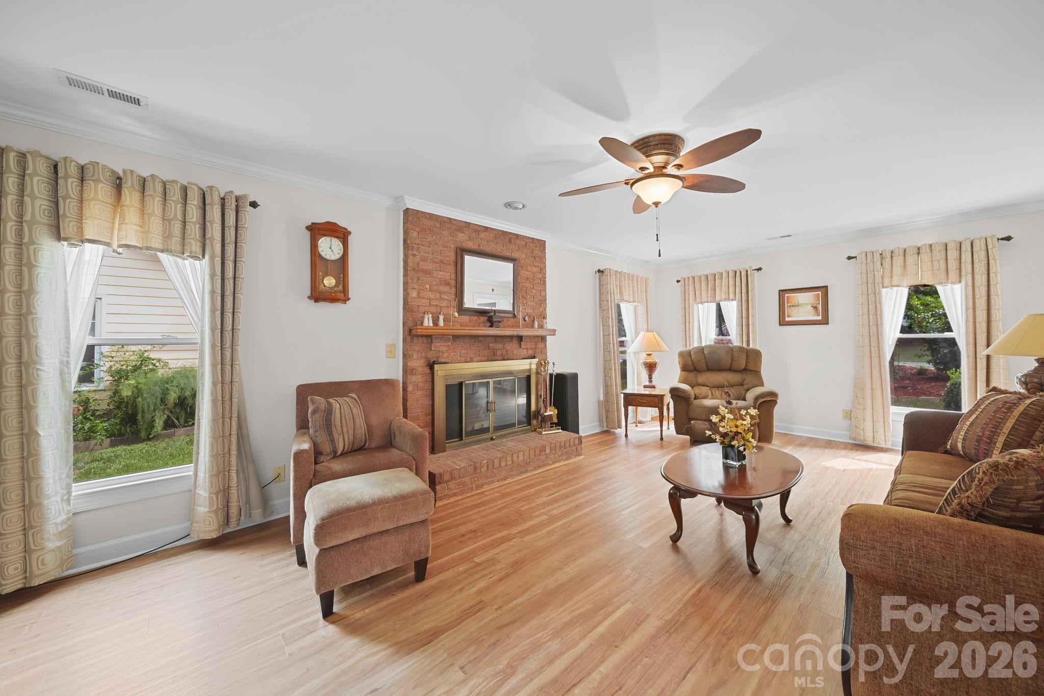 2527 Heathershire Lane