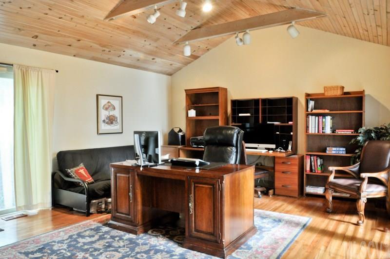 Pinewood Circle - Residential