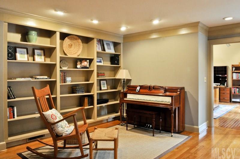 Pinewood Circle - Residential