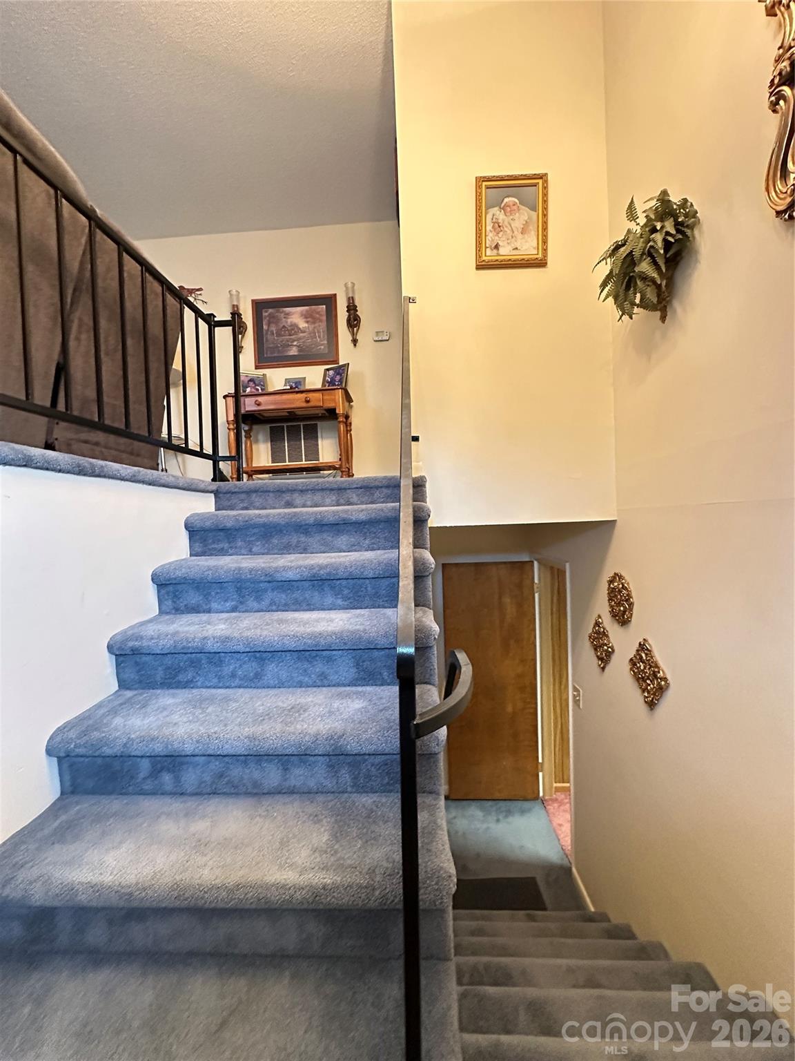 Meadowbrook Acres - Residential