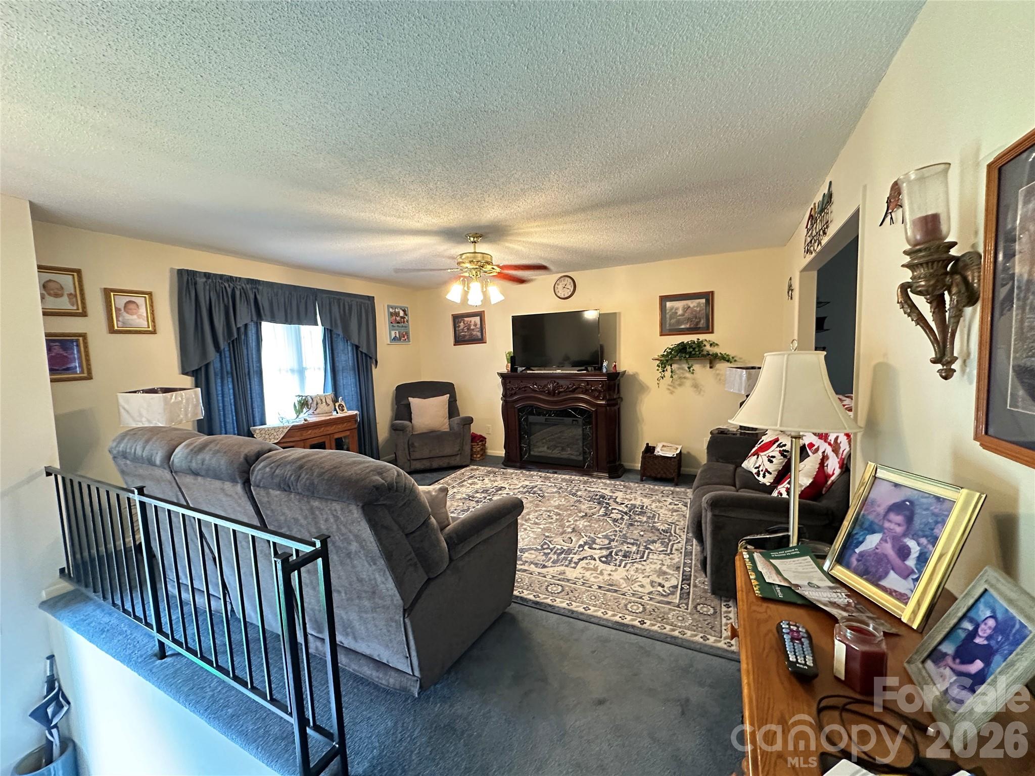 Meadowbrook Acres - Residential