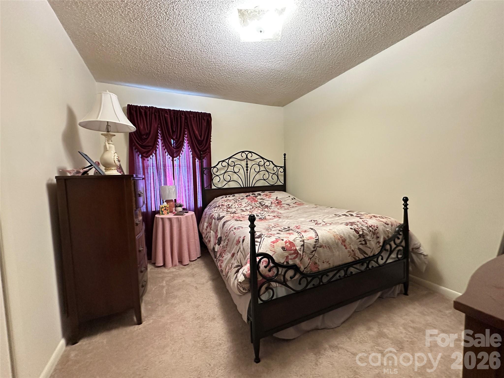 Meadowbrook Acres - Residential