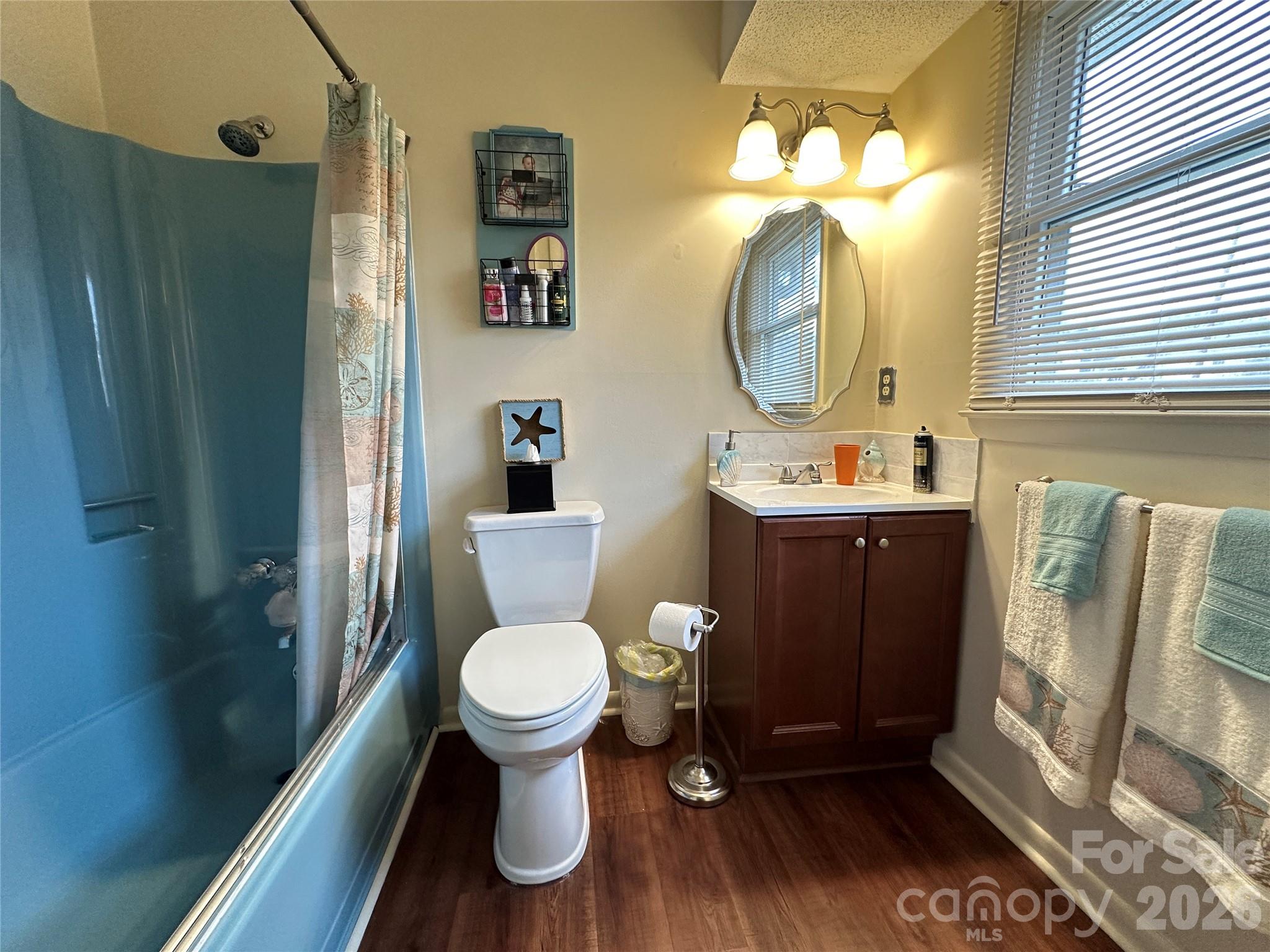 Meadowbrook Acres - Residential