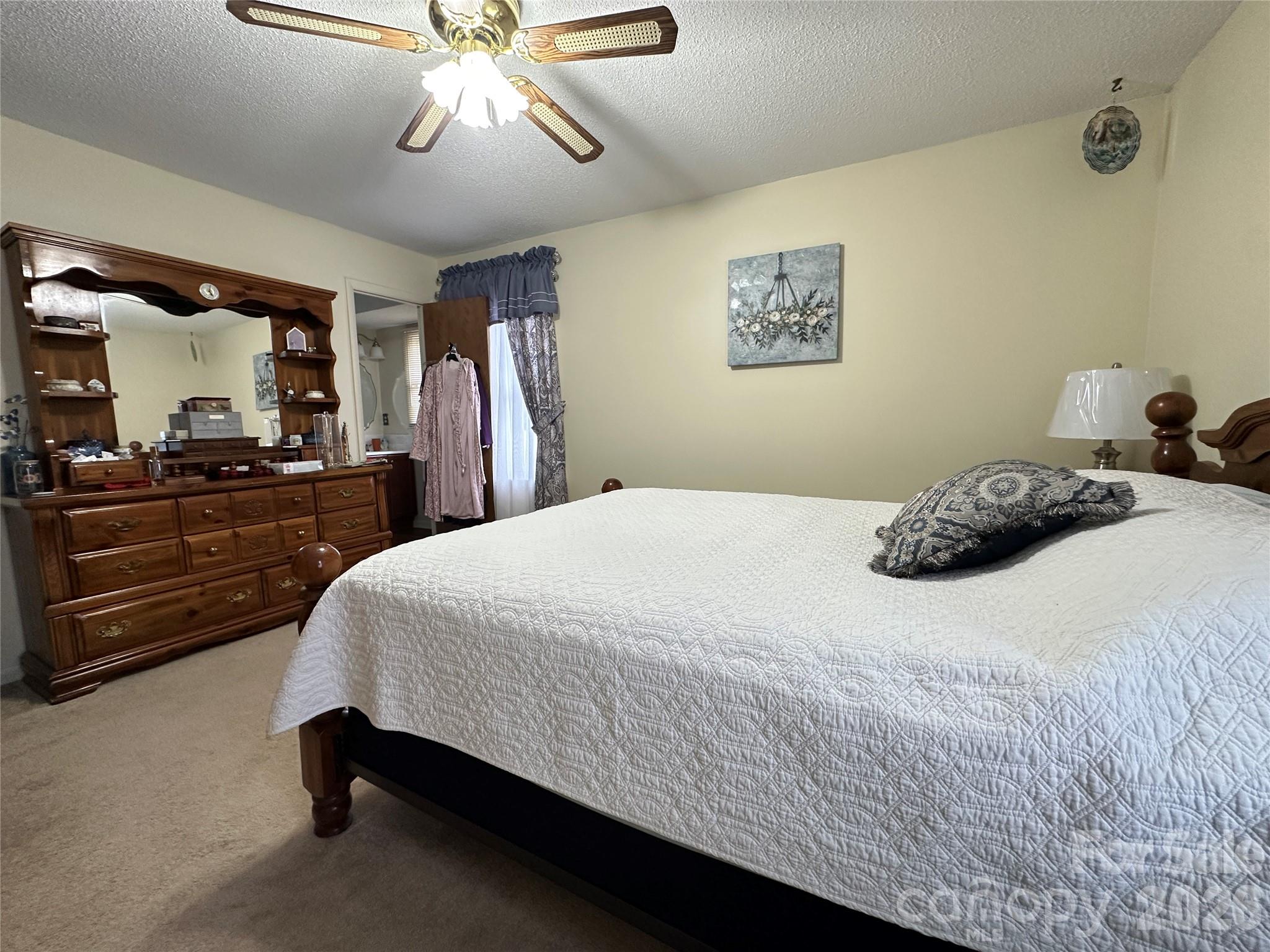 Meadowbrook Acres - Residential