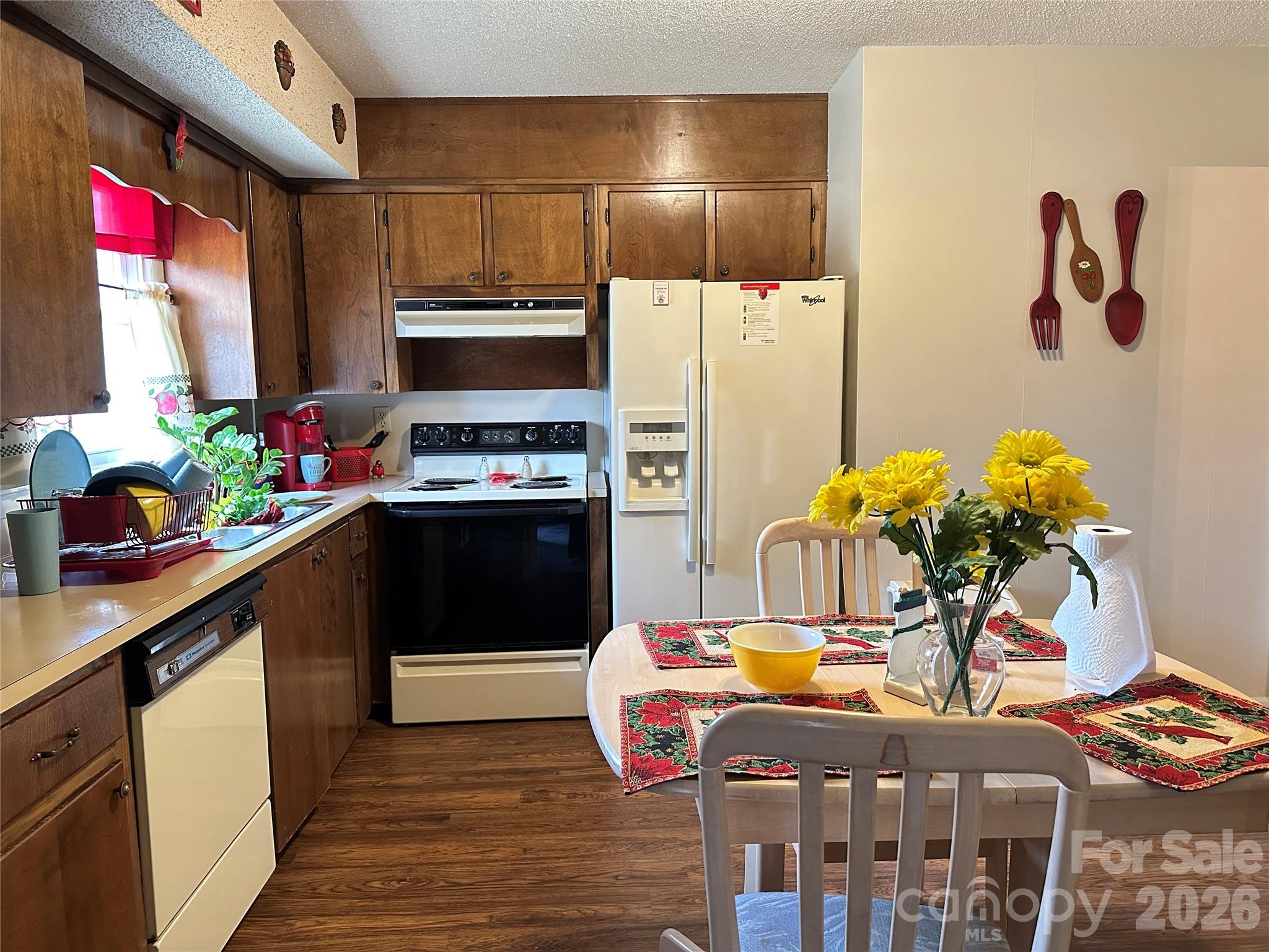 Meadowbrook Acres - Residential