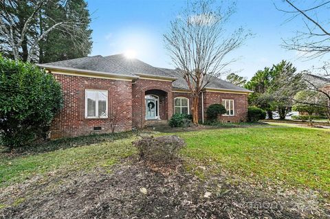 7716 Red Oak Lane Charlotte NC 28226