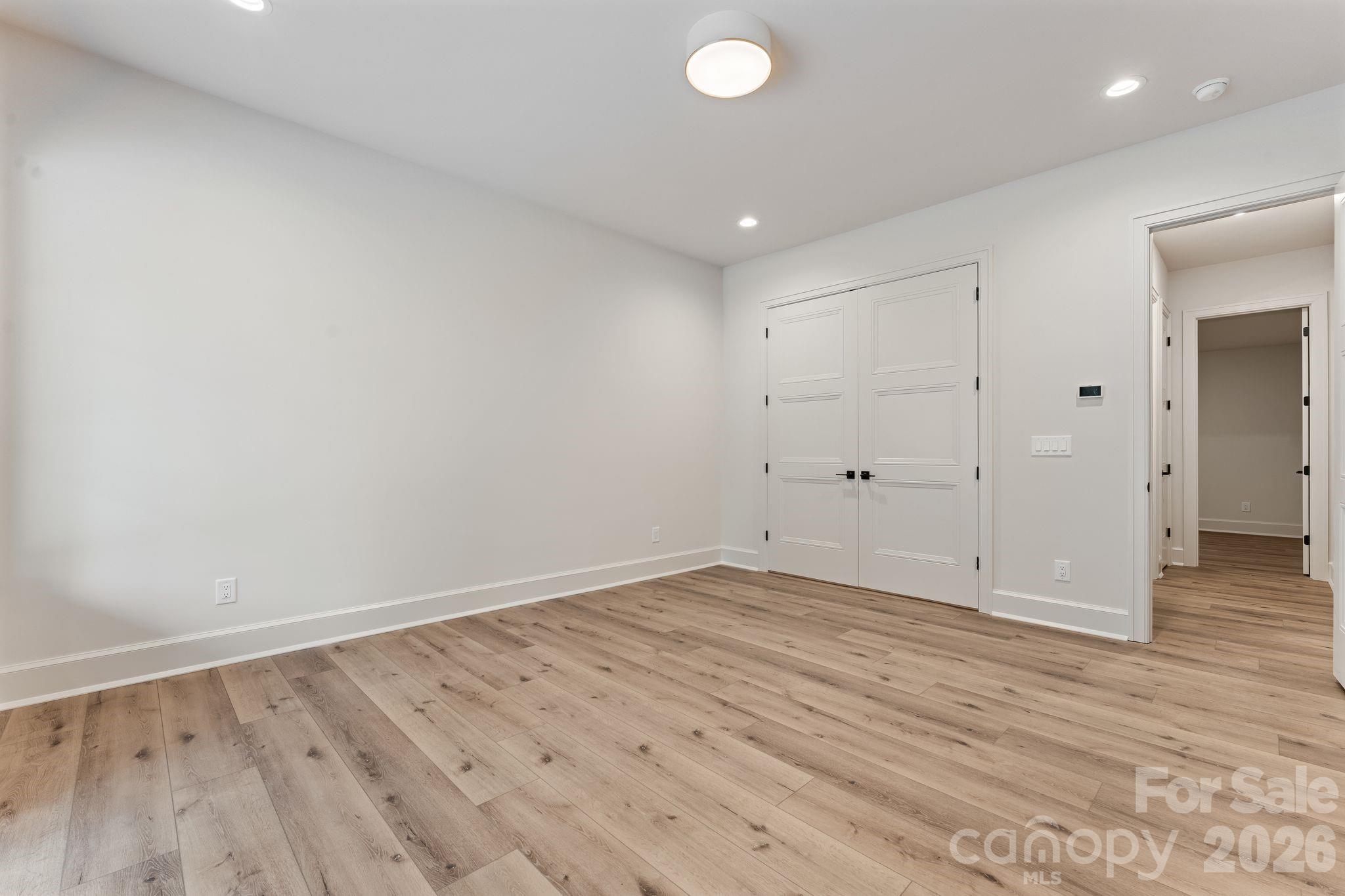 Shavenders Bluff - Residential
