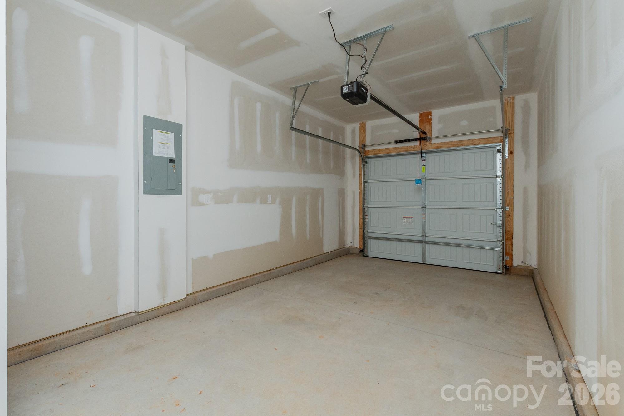 Hickory Glen - Residential