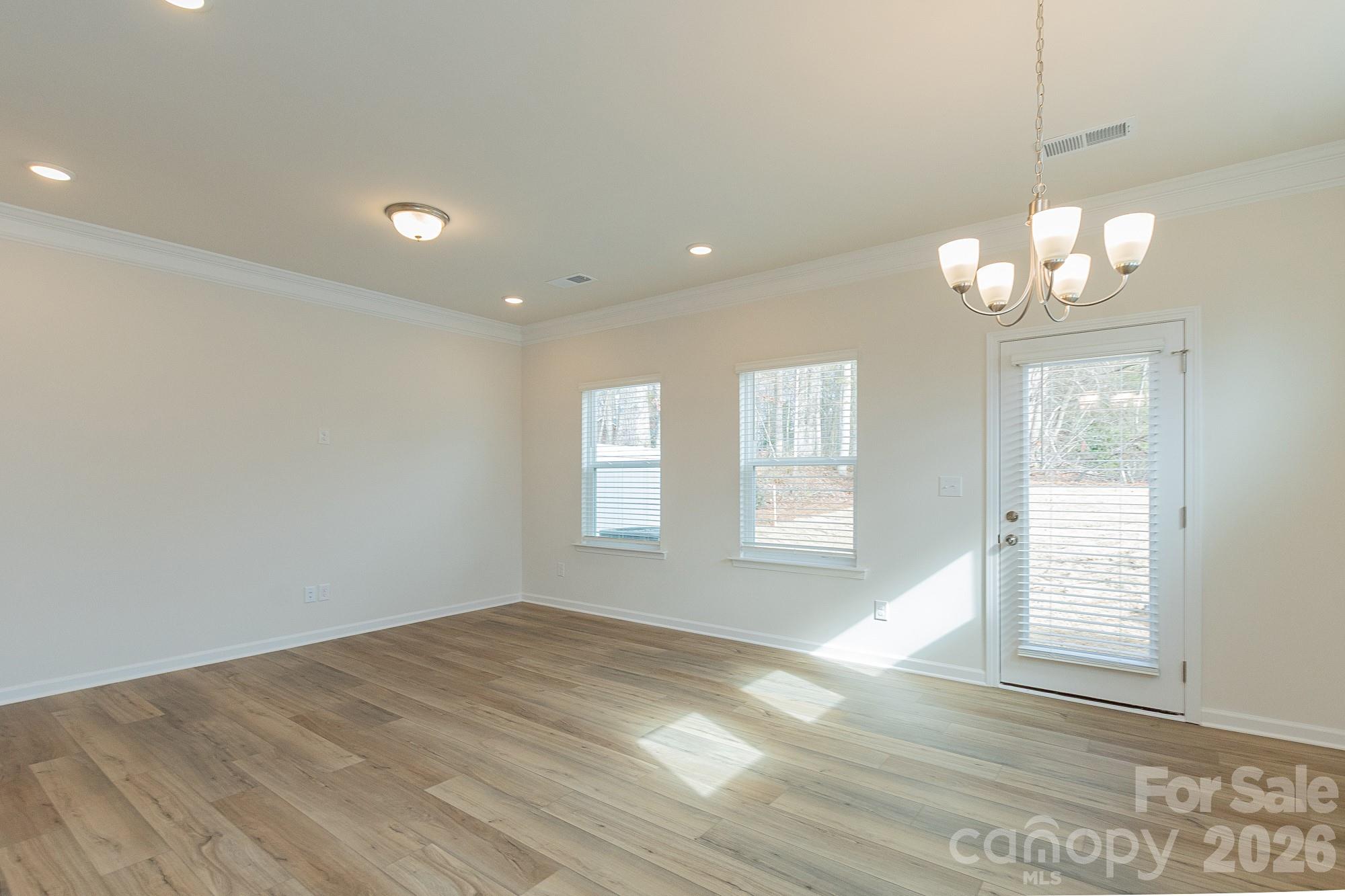 Hickory Glen - Residential