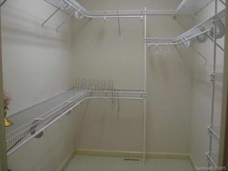 Olde Williamsburg - Residential