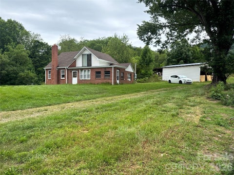 Photo of 102 Ransom Road, Clyde, NC 28721 (MLS # 4394313)