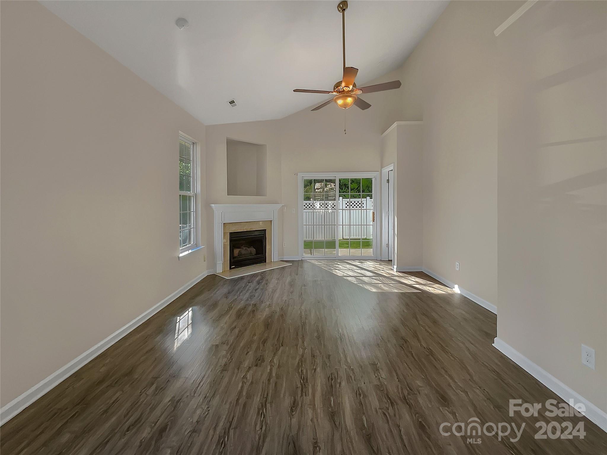 Waterstone - Residential