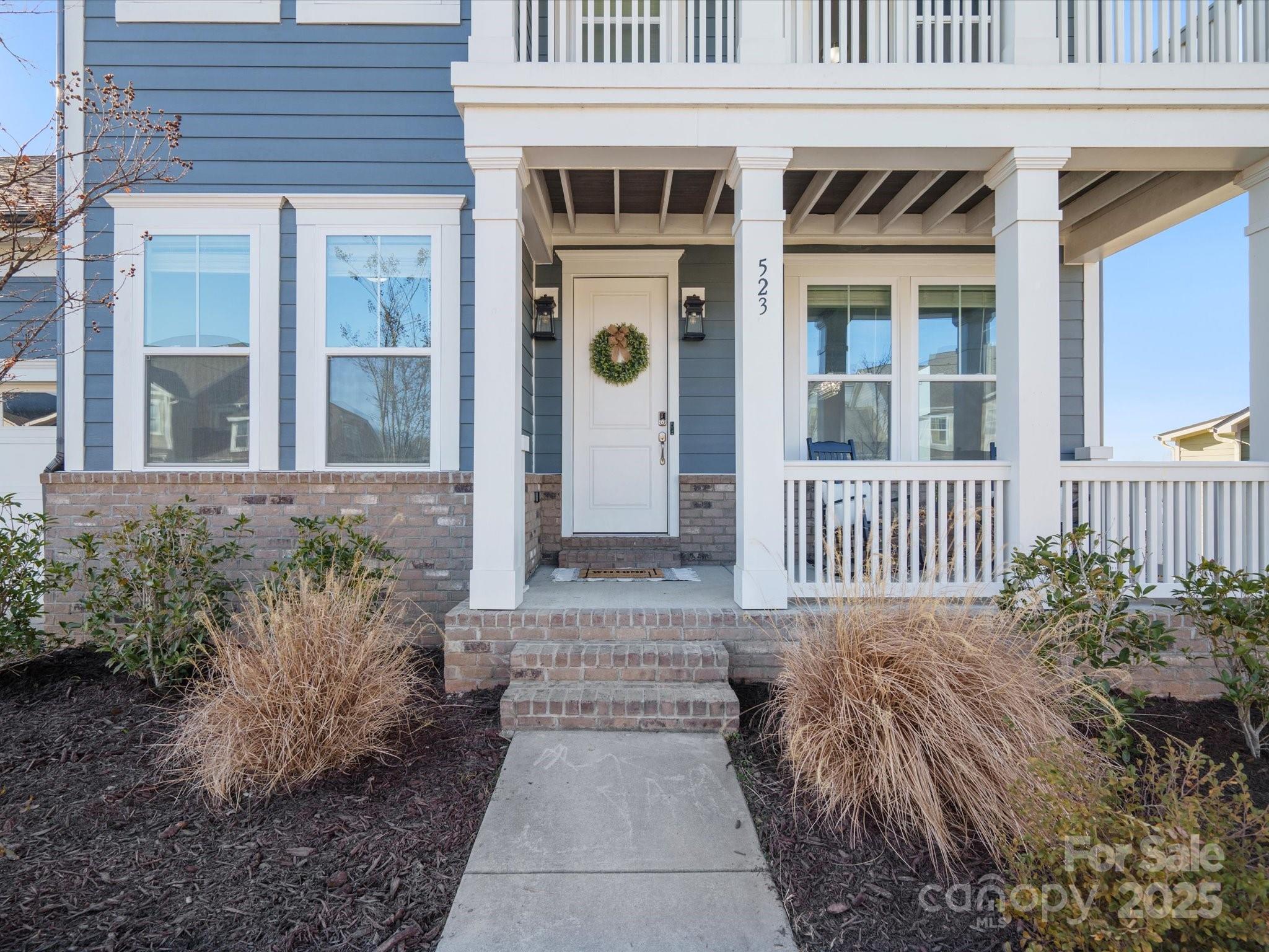 523 Rock Skip Way