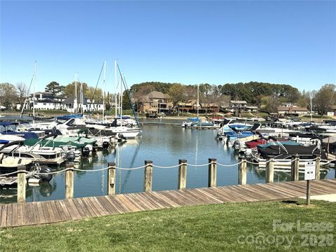 Photo of 18695 Vineyard Point Lane, Cornelius, NC 28031 (MLS # 4364331)