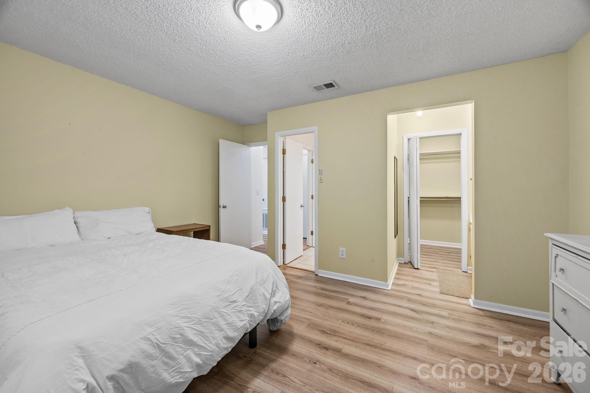 Sardis Cove - Residential