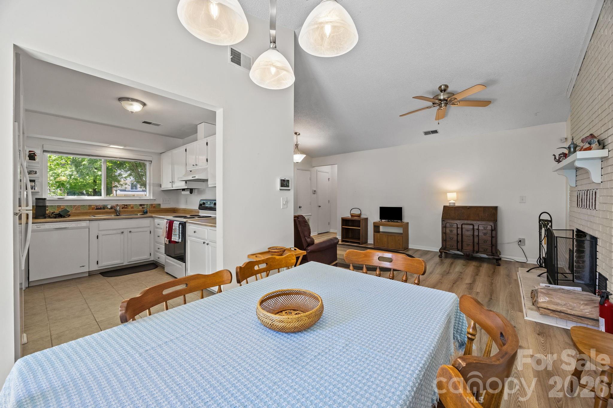 Sardis Cove - Residential