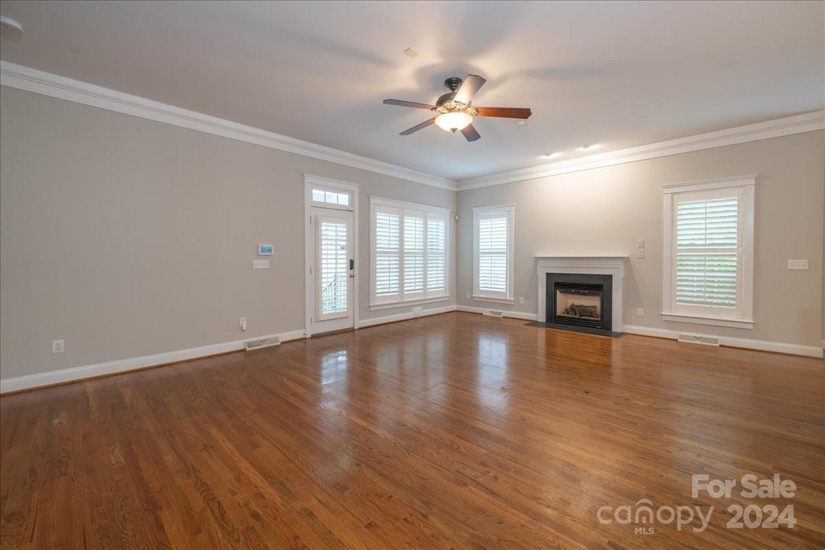 Hawthorne - Residential