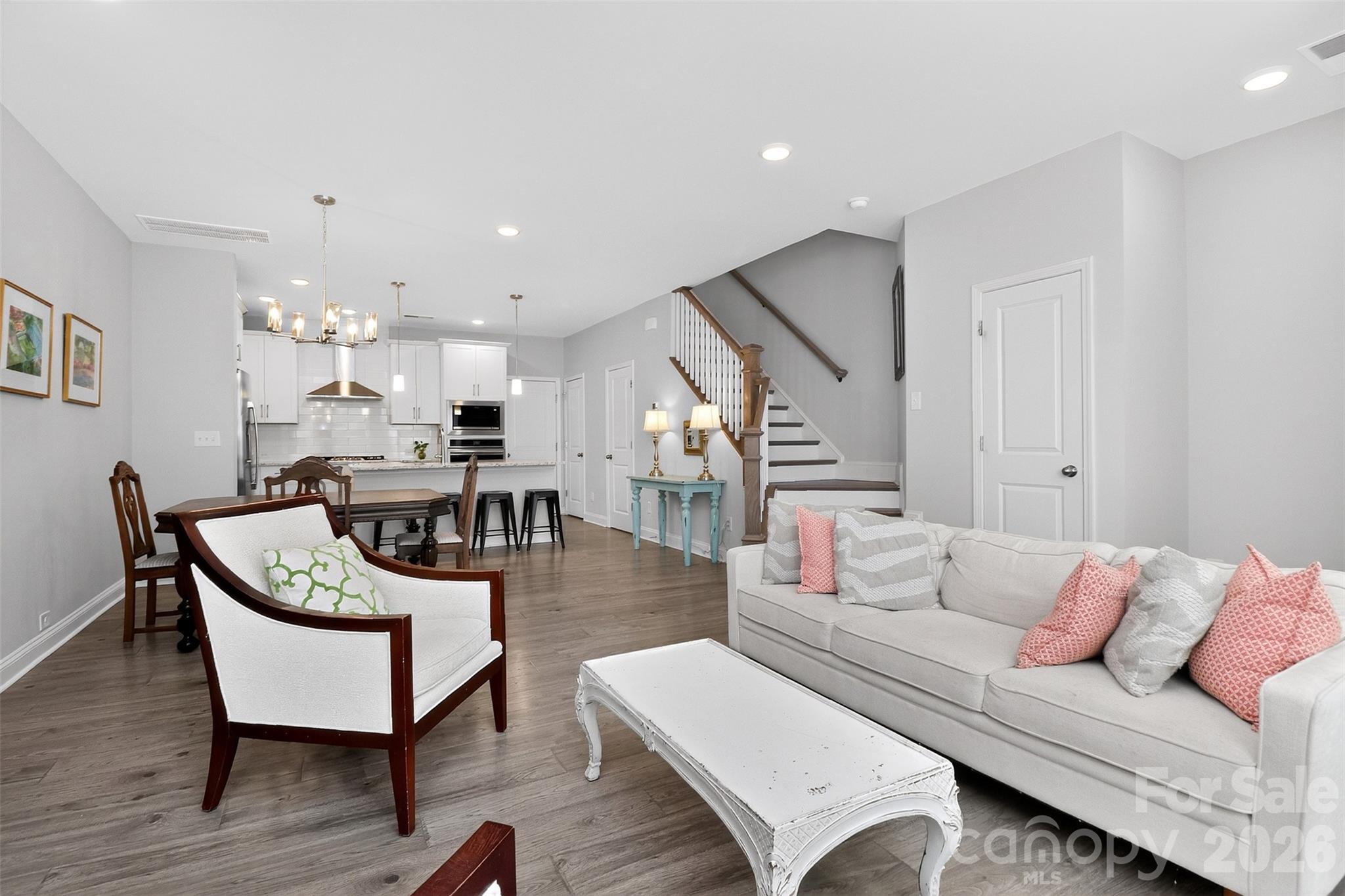 Villa Heights - Residential