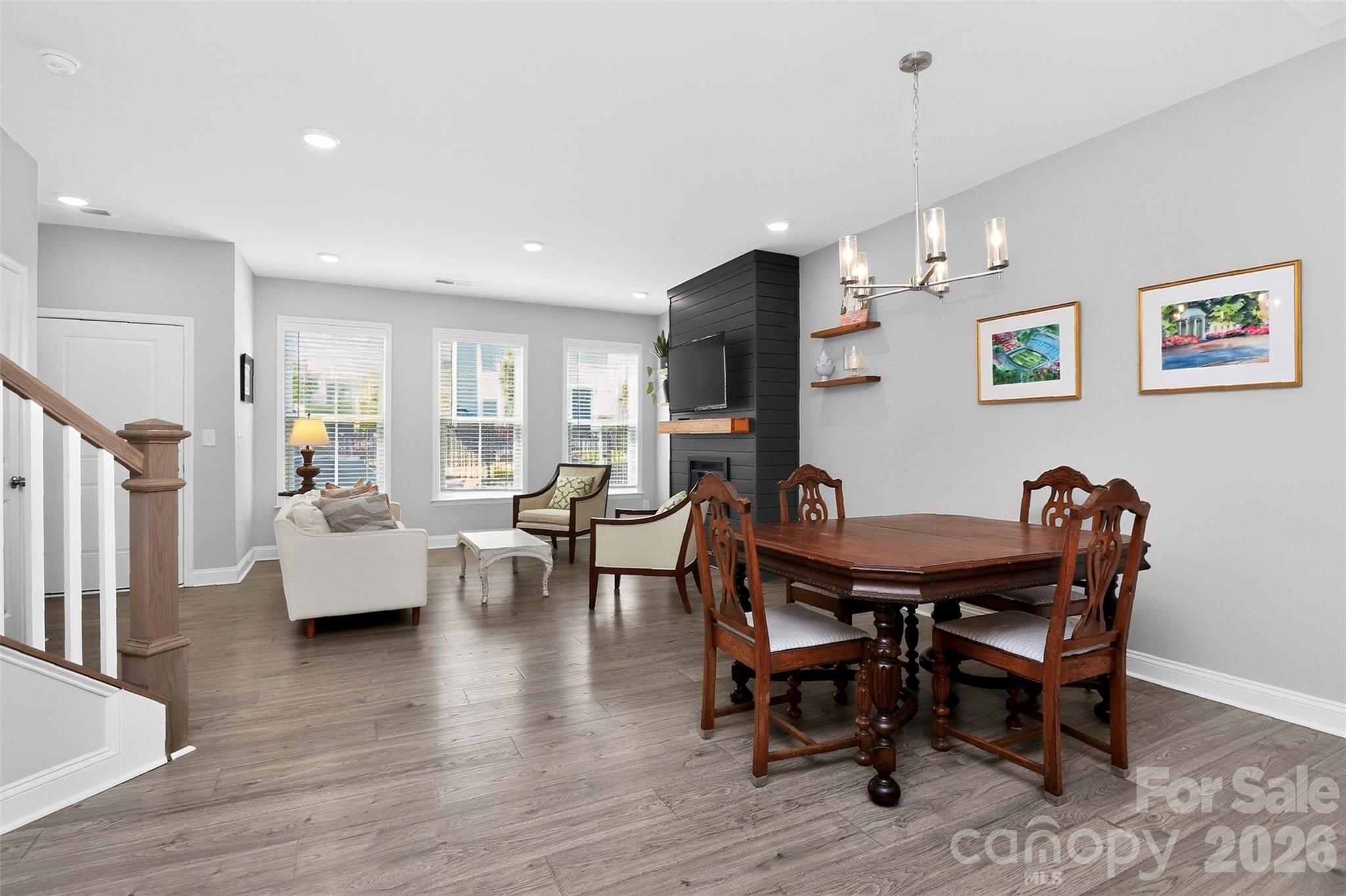 Villa Heights - Residential