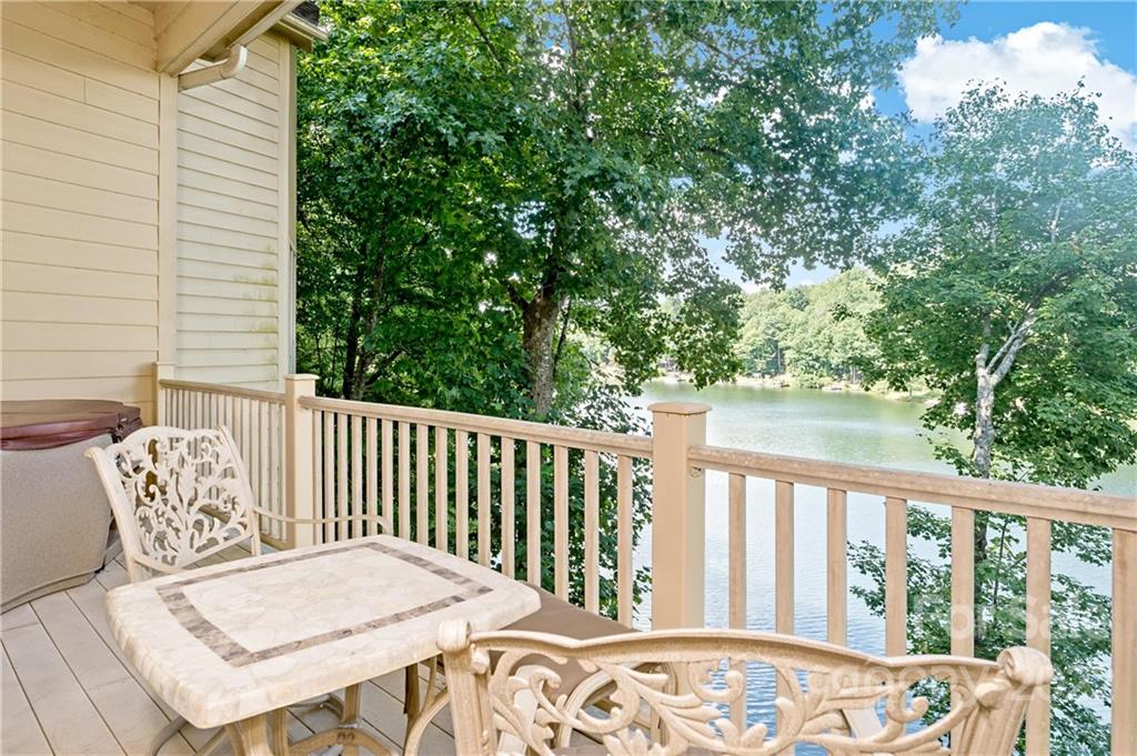 Connestee Falls - Residential