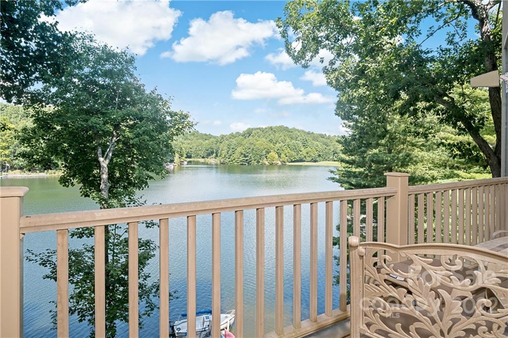 Connestee Falls - Residential