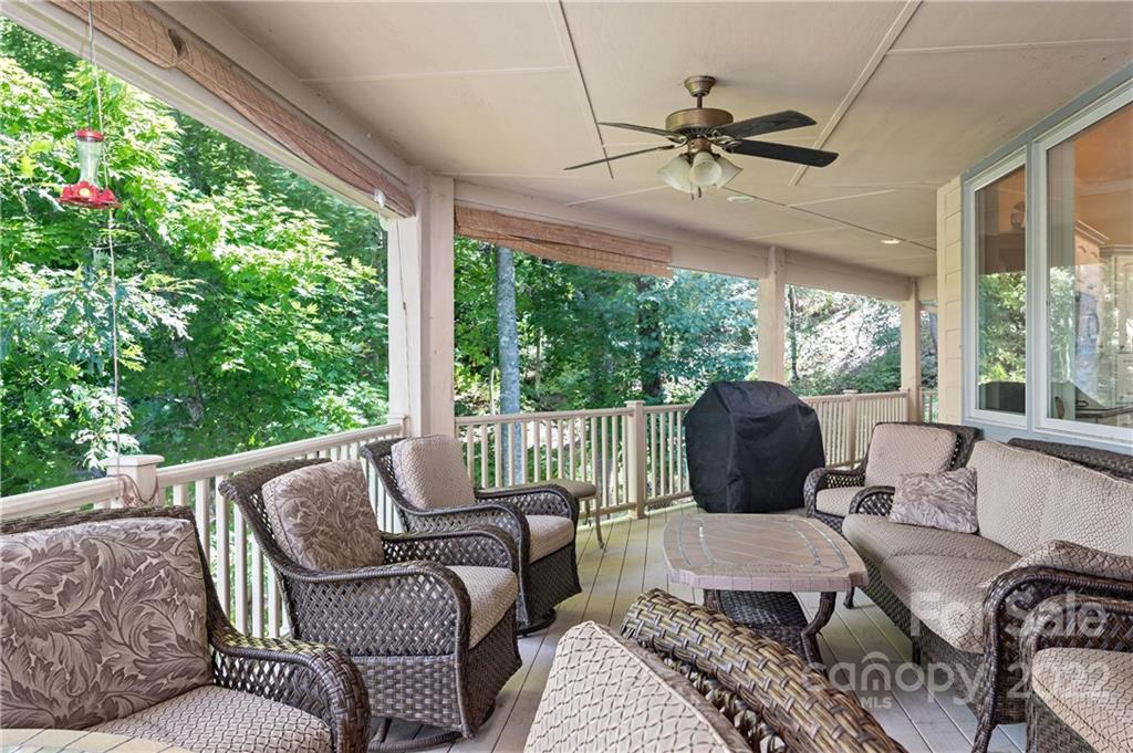 Connestee Falls - Residential