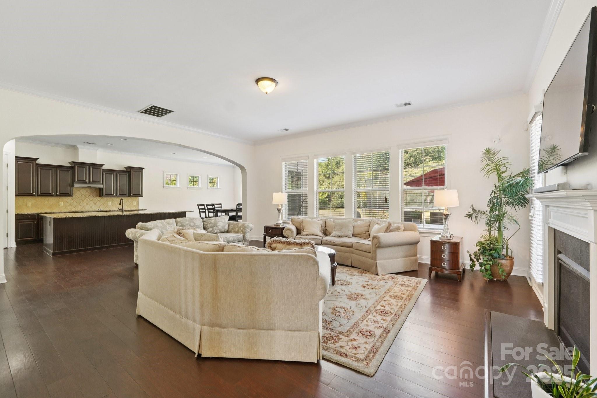 804 Crooked River Drive