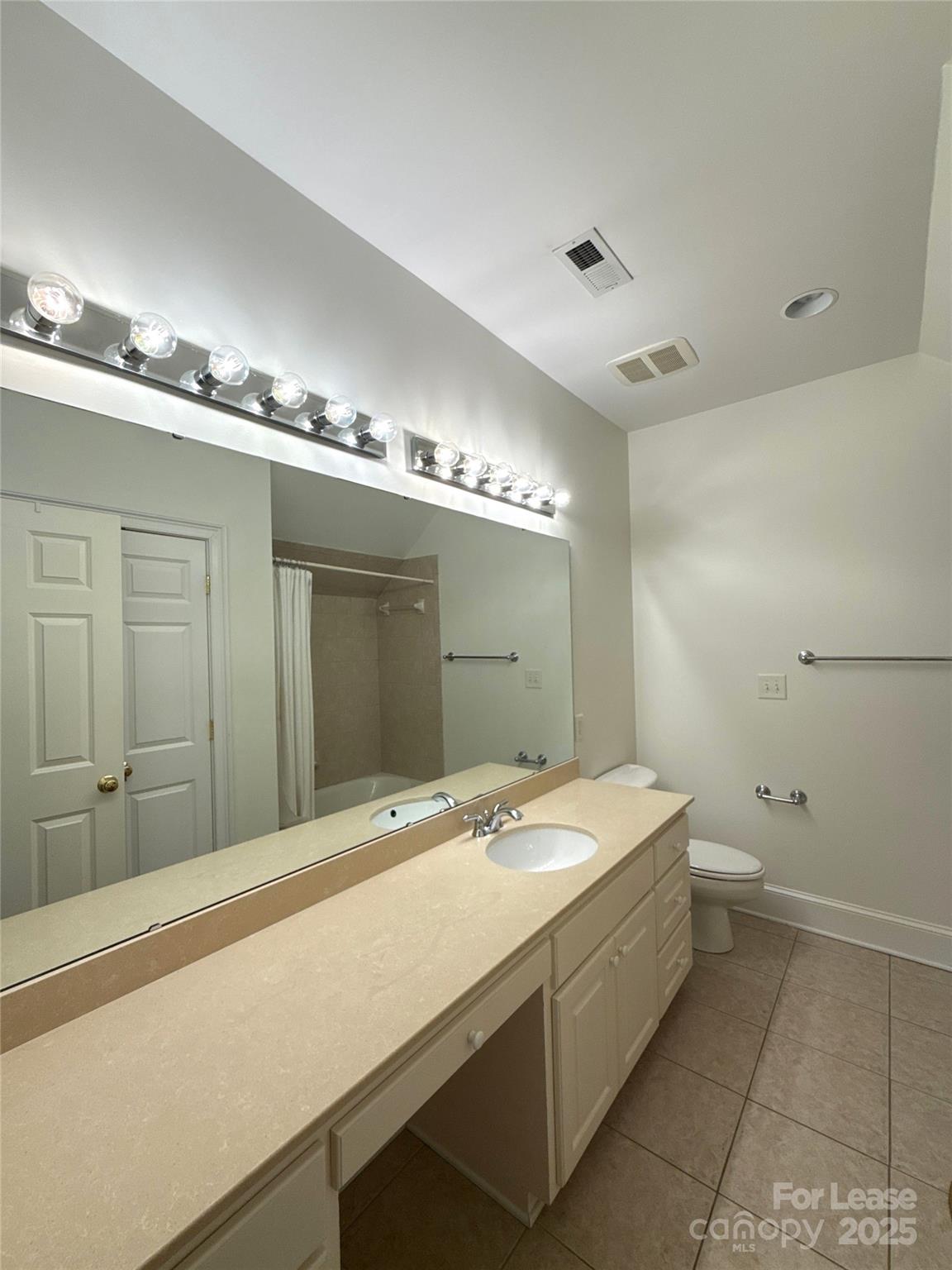 Cotswold - Residential Lease